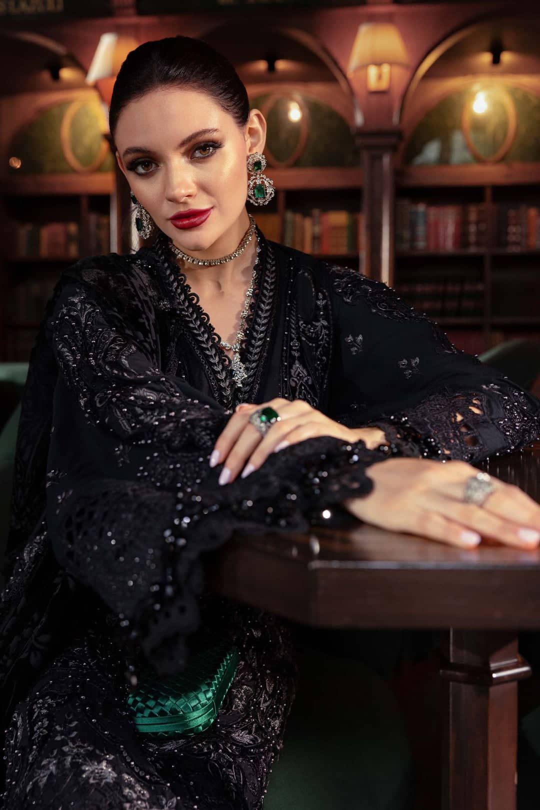 MARIA.B Winter Pakistani Suits Restocked/Maria B Winter Luxe 25/Embroideried Linen Suit/Velvet Palachi Shawl/07/Black