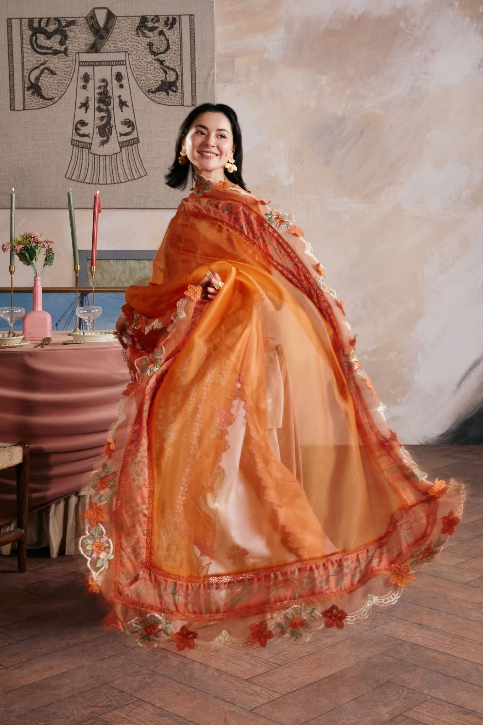 Maryam Hussain Lawn 26/Sharjeena