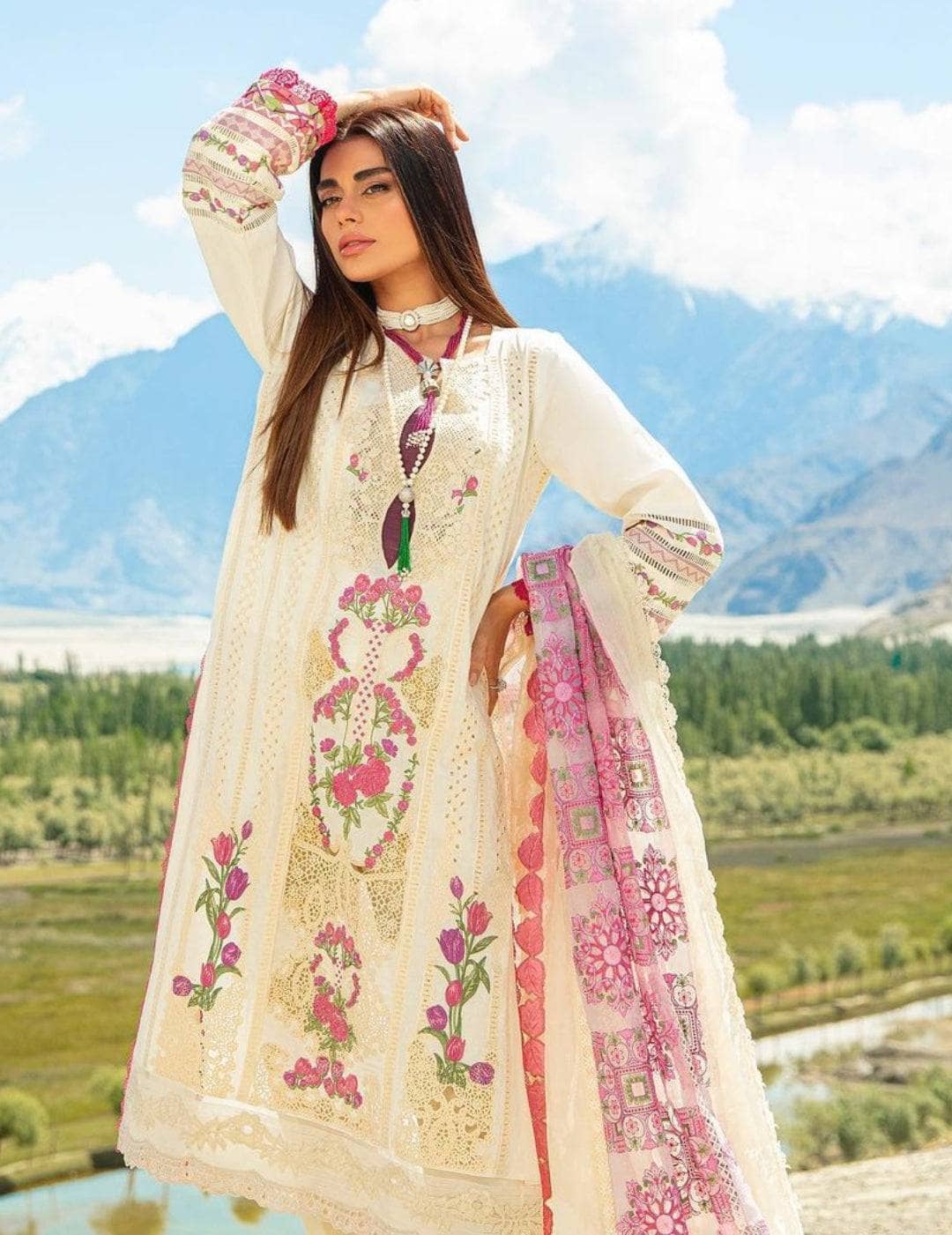 Maryam Hussain Lawn/Vol 2/Moon Light