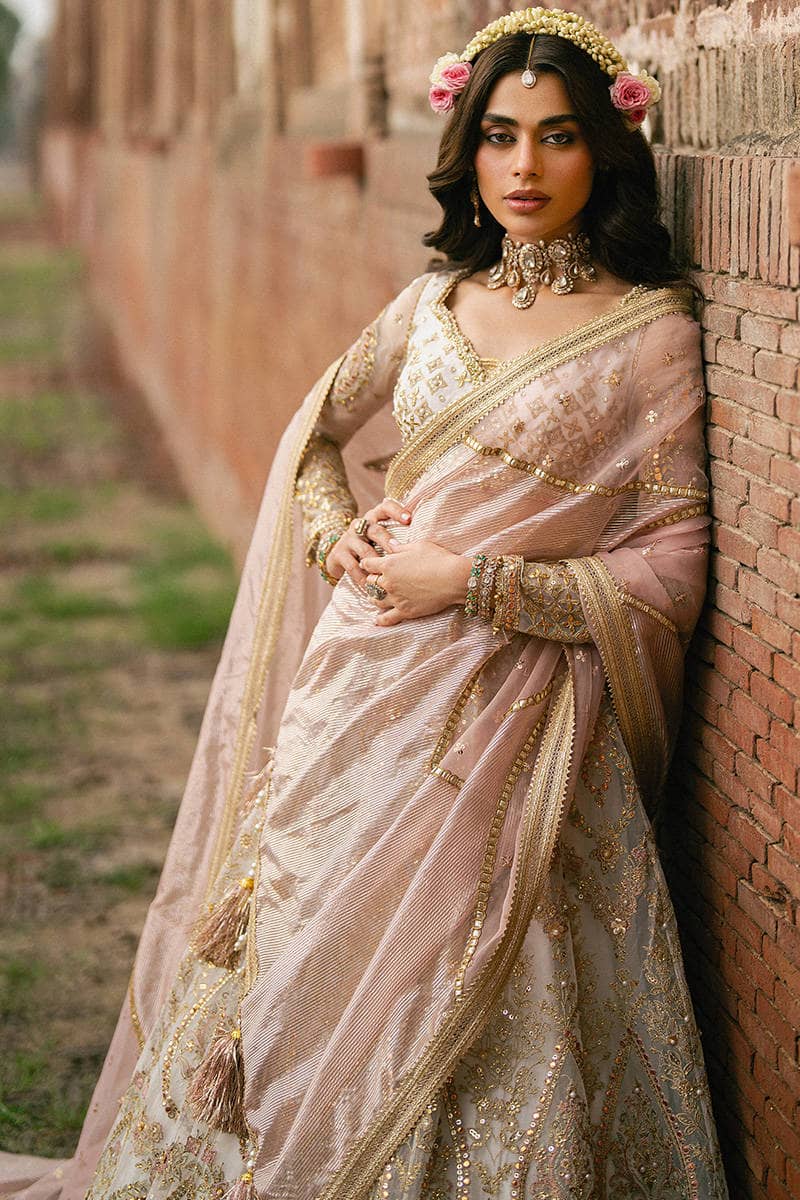 Mohsin Naveed Ranjha Chiffon Pakistani Suit Mohsin Naveed Ranjha 25/Makhfi/Shaadi Collection/Kohinoor/White