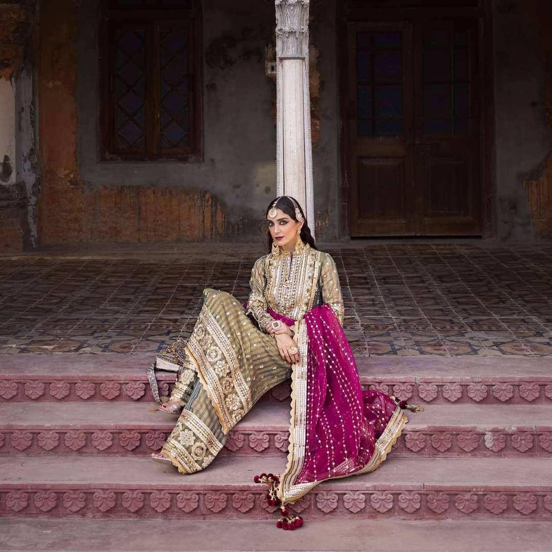 img_mohsin_naveed_ranjha_zarlish_awwal_boutique