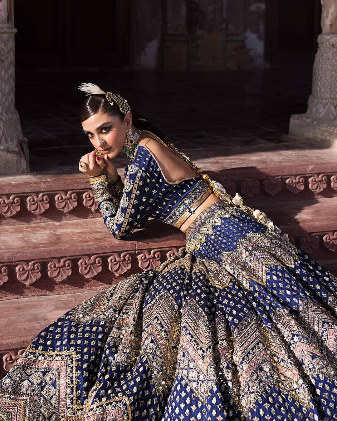 img_zarlish_by_mohsin_naveed_ranjha_awwal_boutique