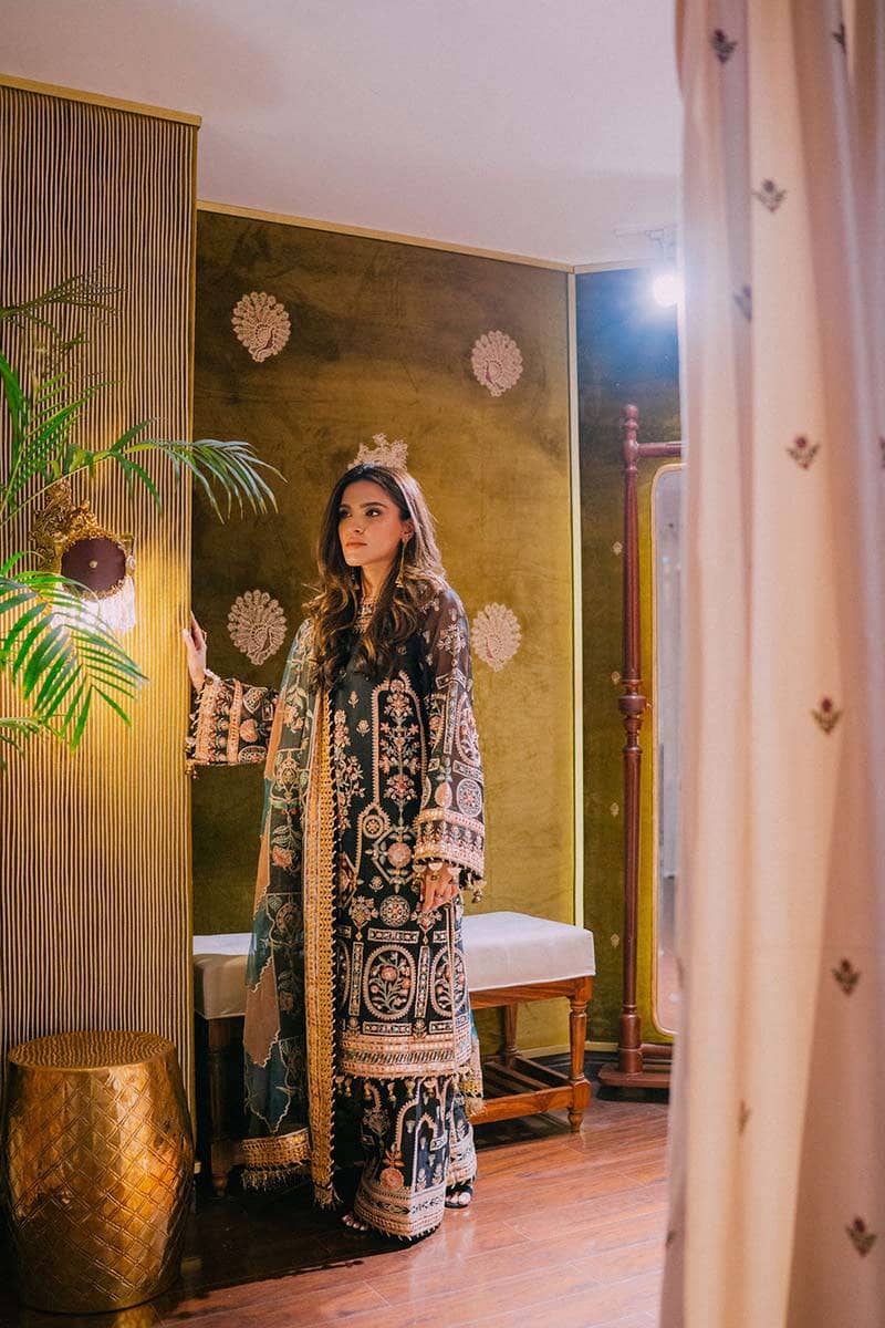 img_mohsin_naveed_ranjha_awwal_boutique