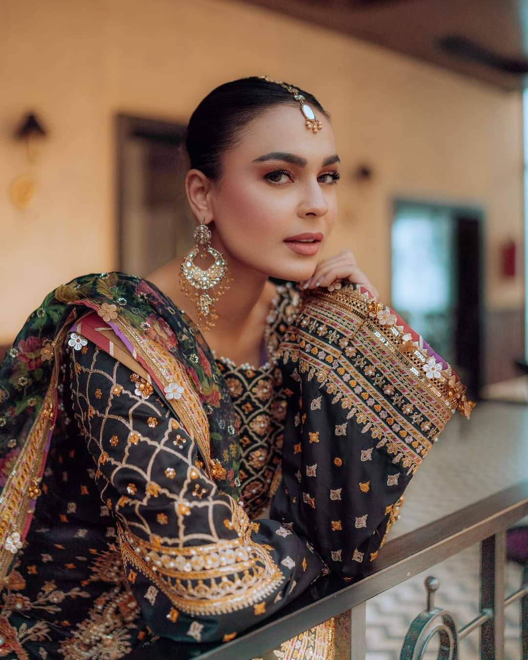 img_mohsin_naveed_ranjha_awwal_boutique