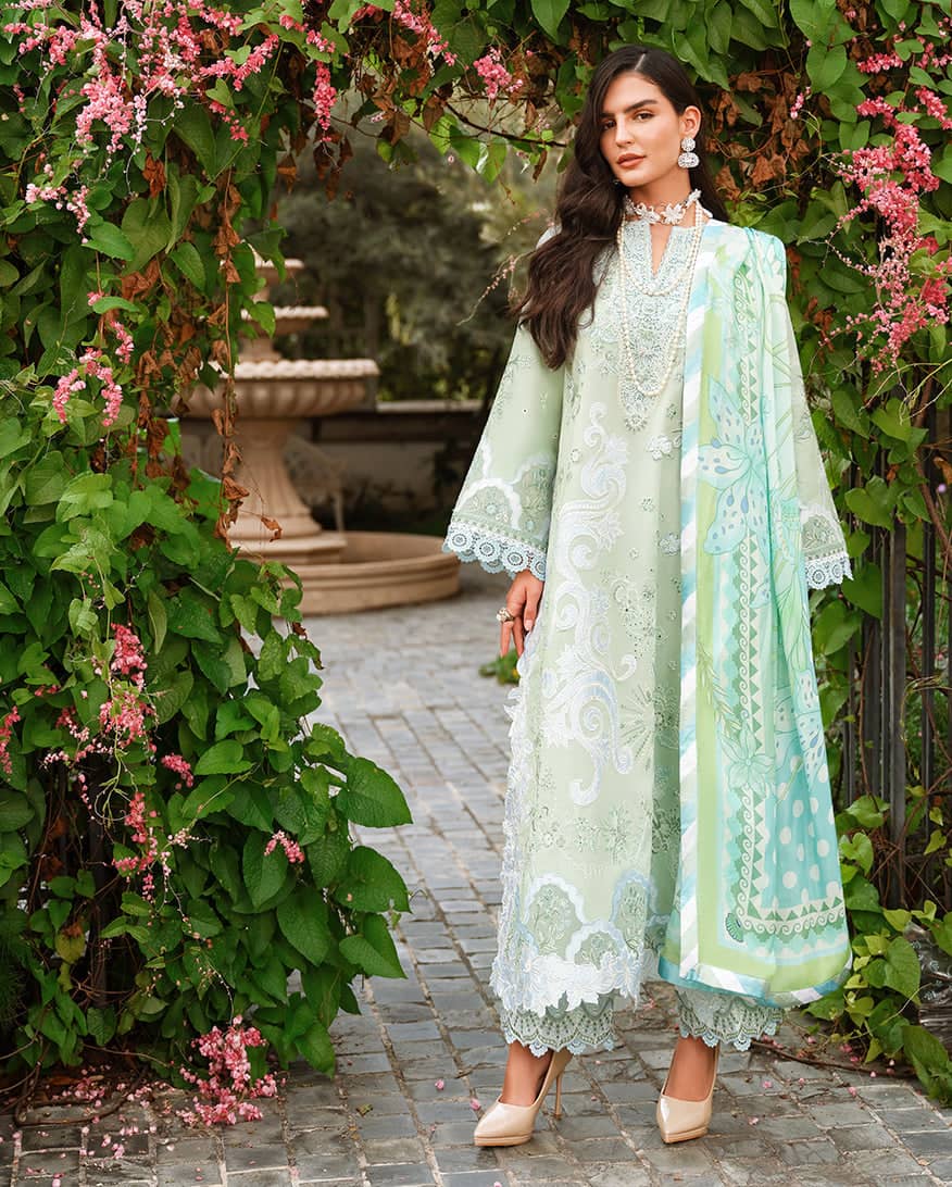 img_mushq_amoi_lawn_awwal_boutique