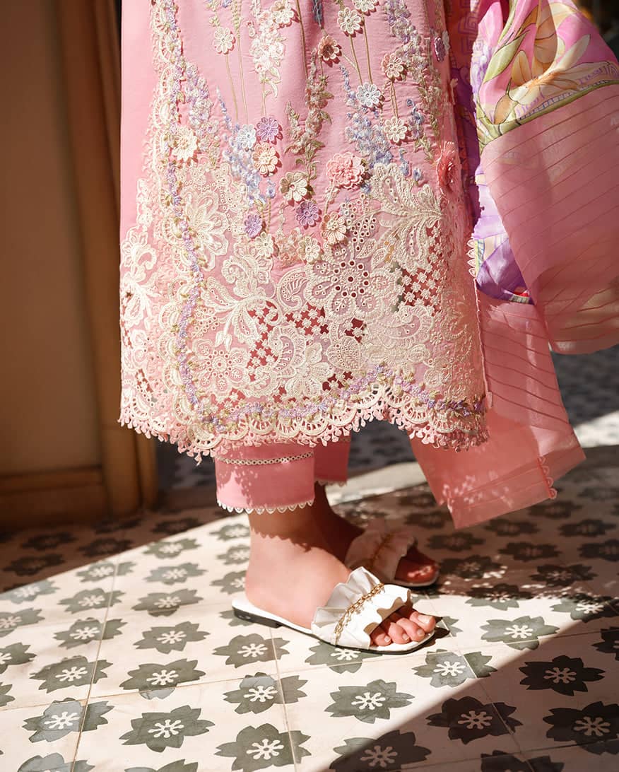 Mushq Amoi Lawn/Silent Vows/Pink