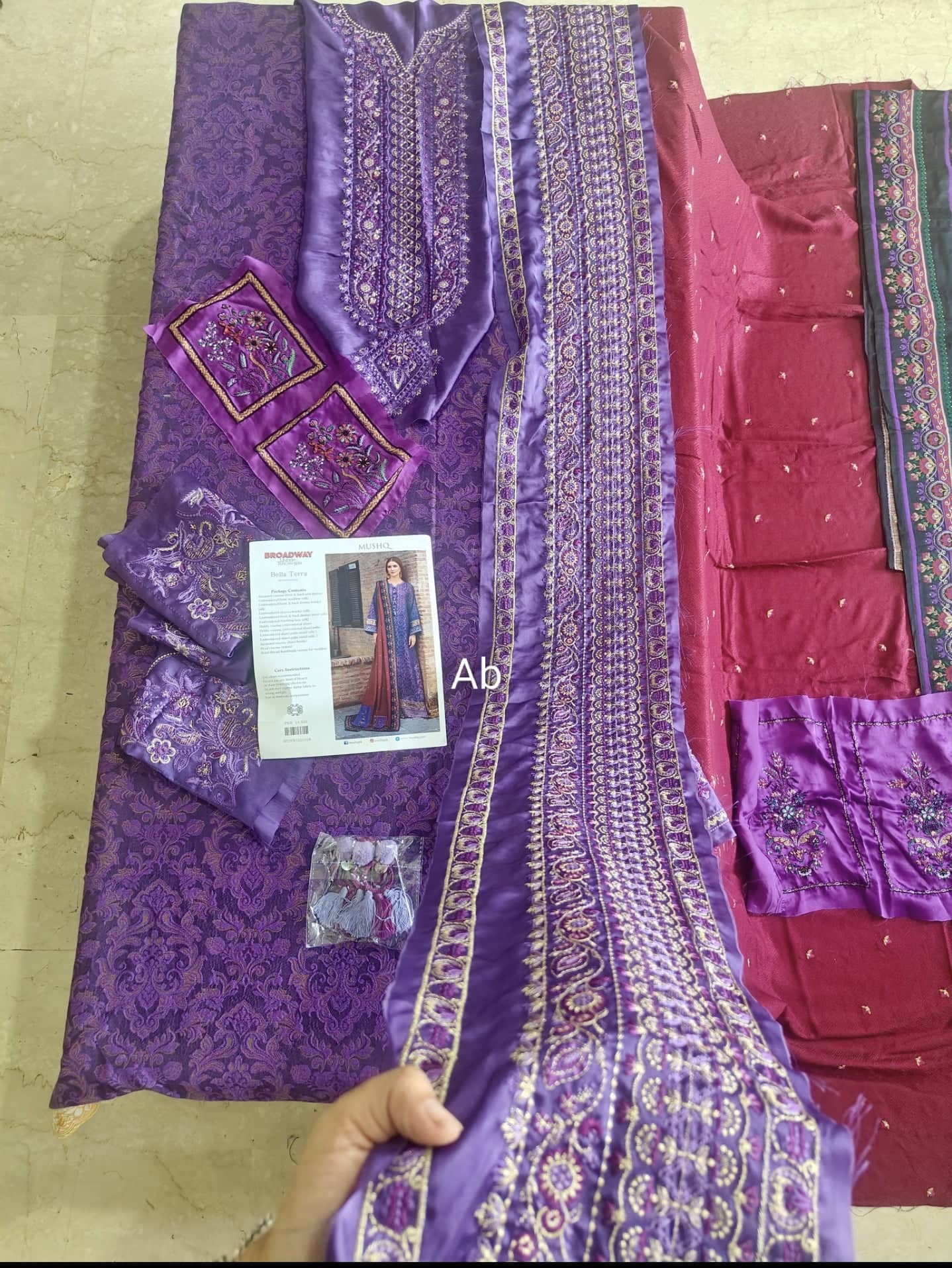 Mushq Broadway open pics Open Pic/Mushq Broadway 25/Bella Terra