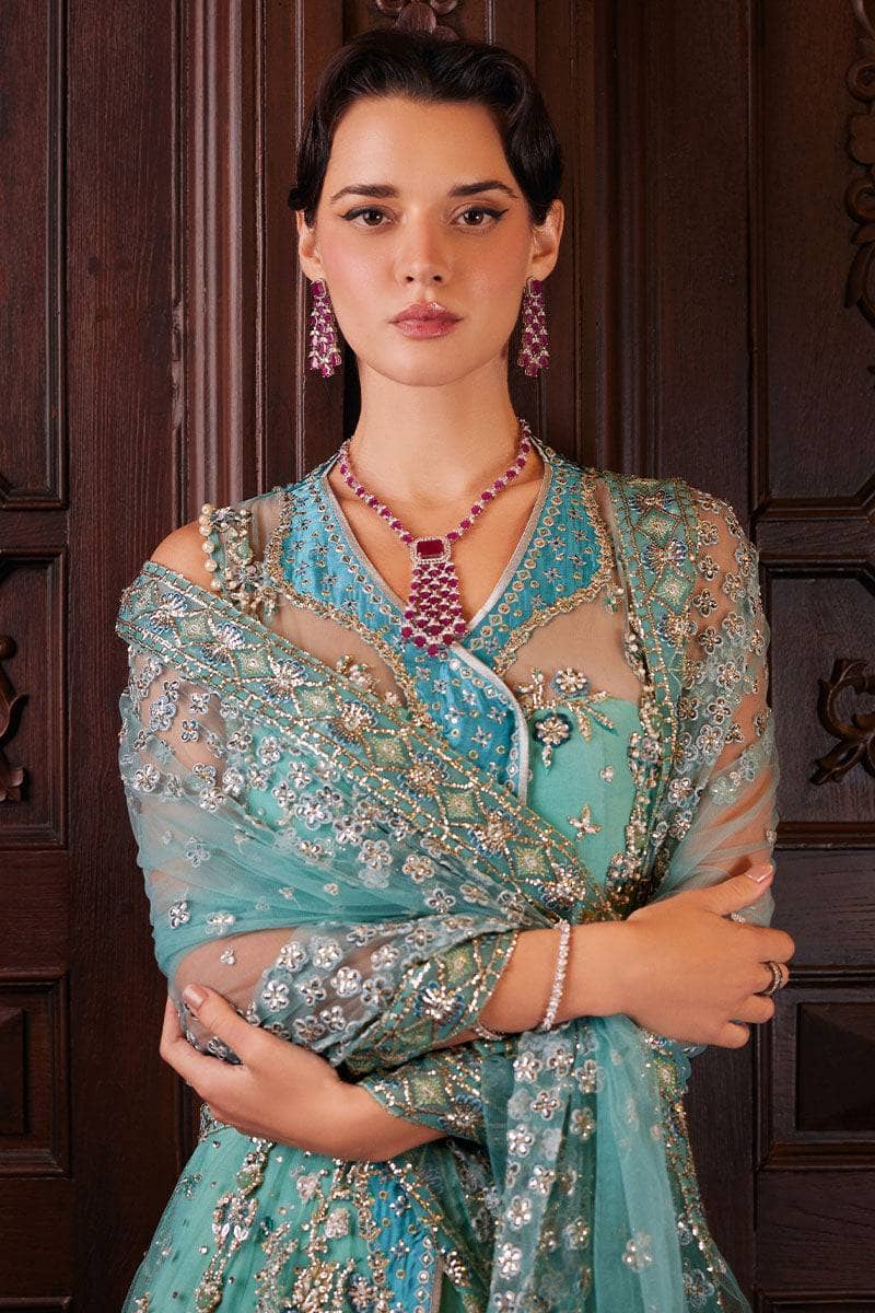 img_mushq_stardust_wedding_couture_awwal_boutique