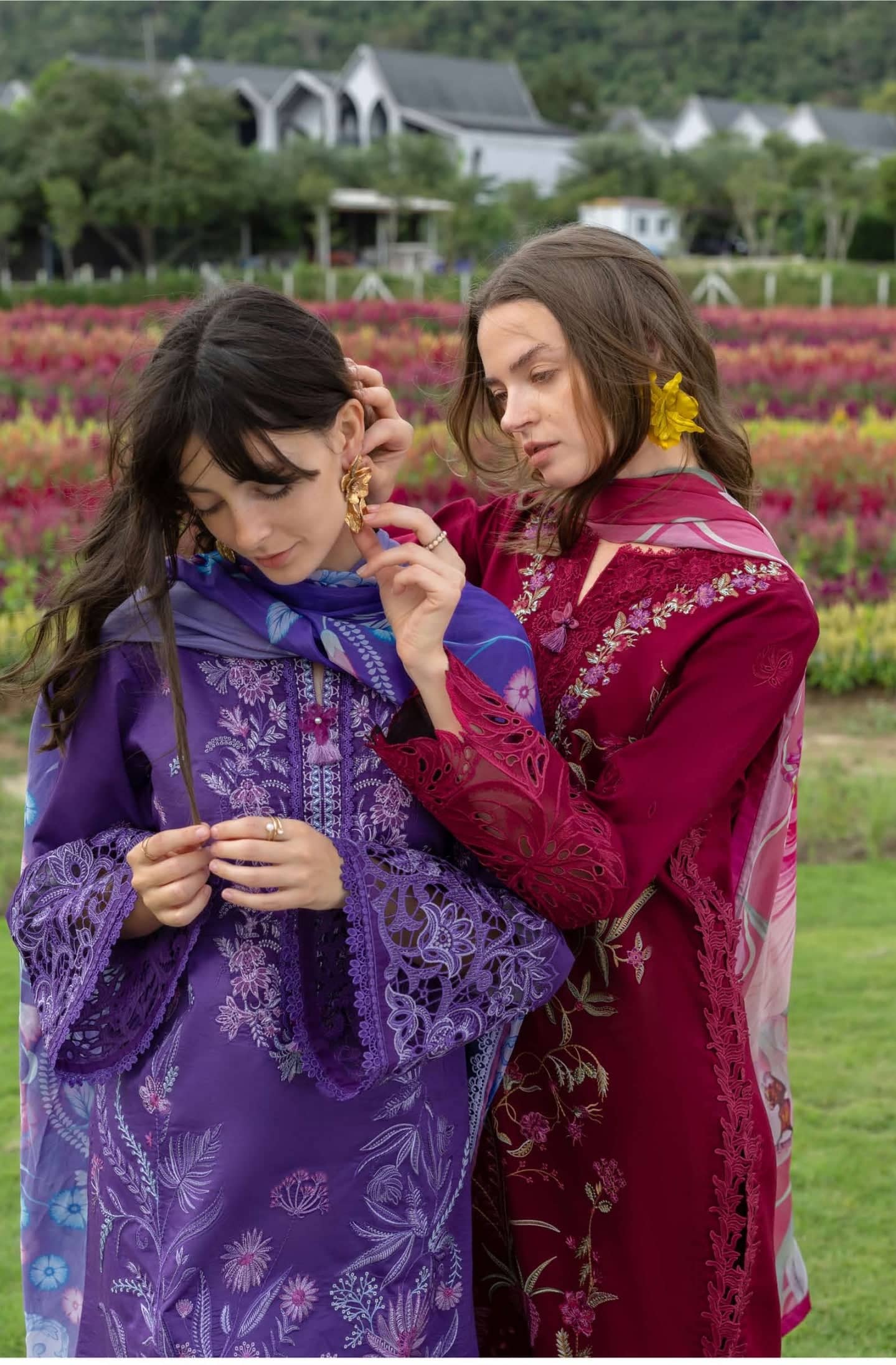 Mushq Hemline 26/Aurora Petals