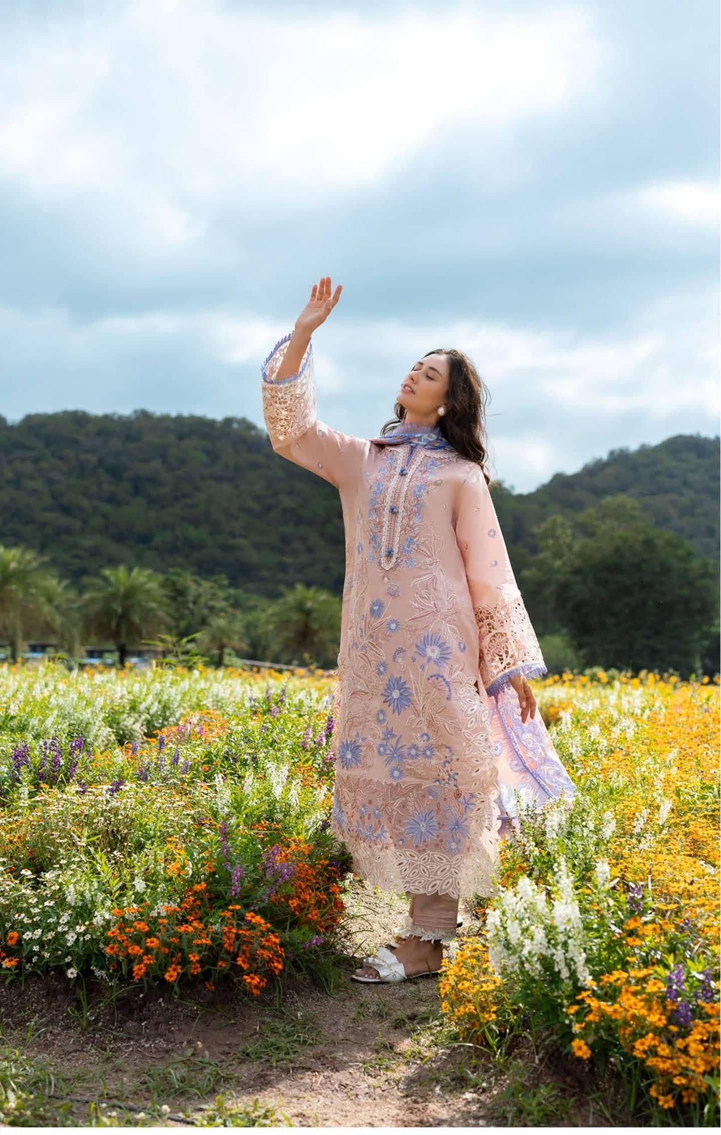 Mushq Hemline 26/Bloom Sonata