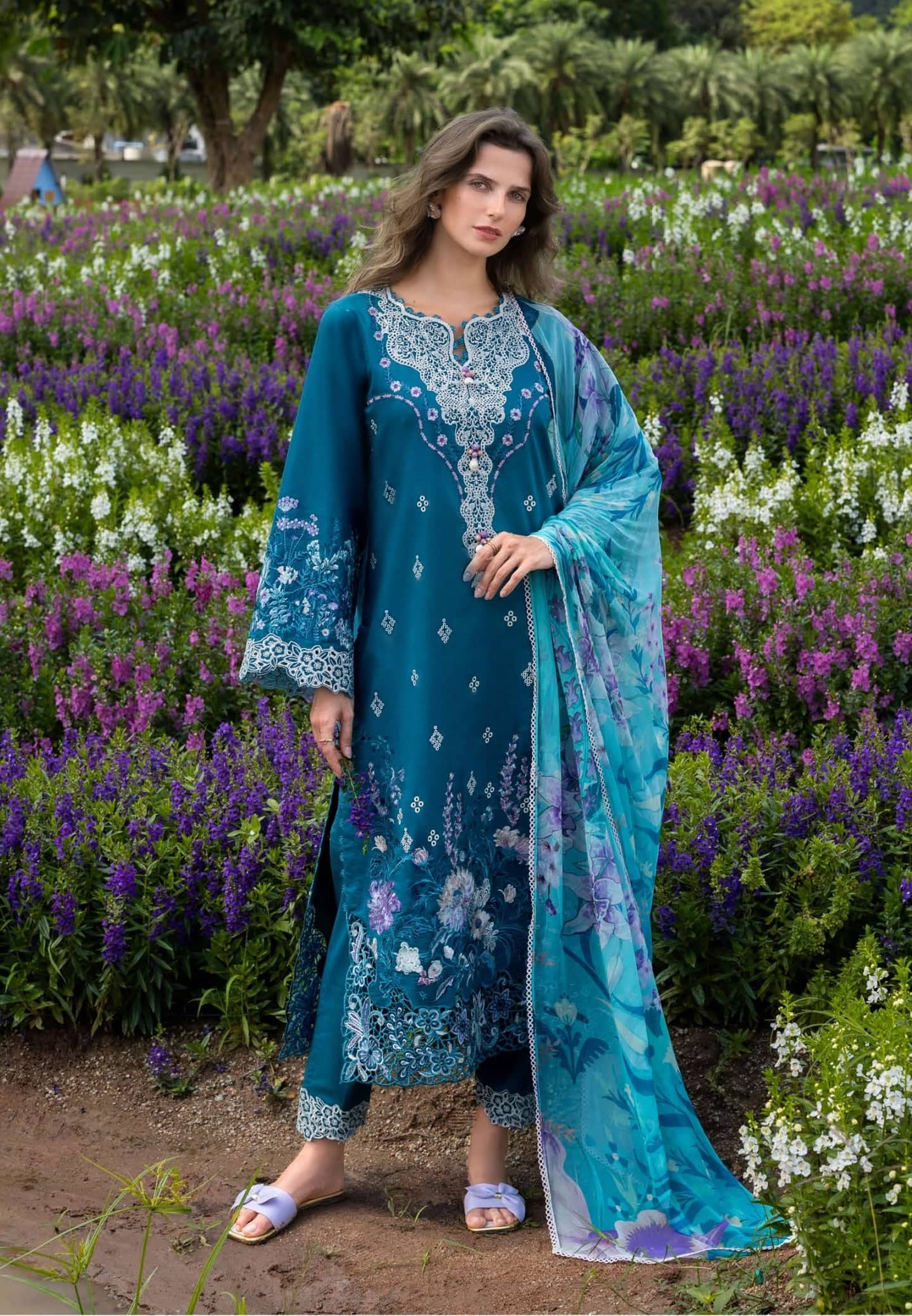 img_mushq_hemline_23_awwal_boutique