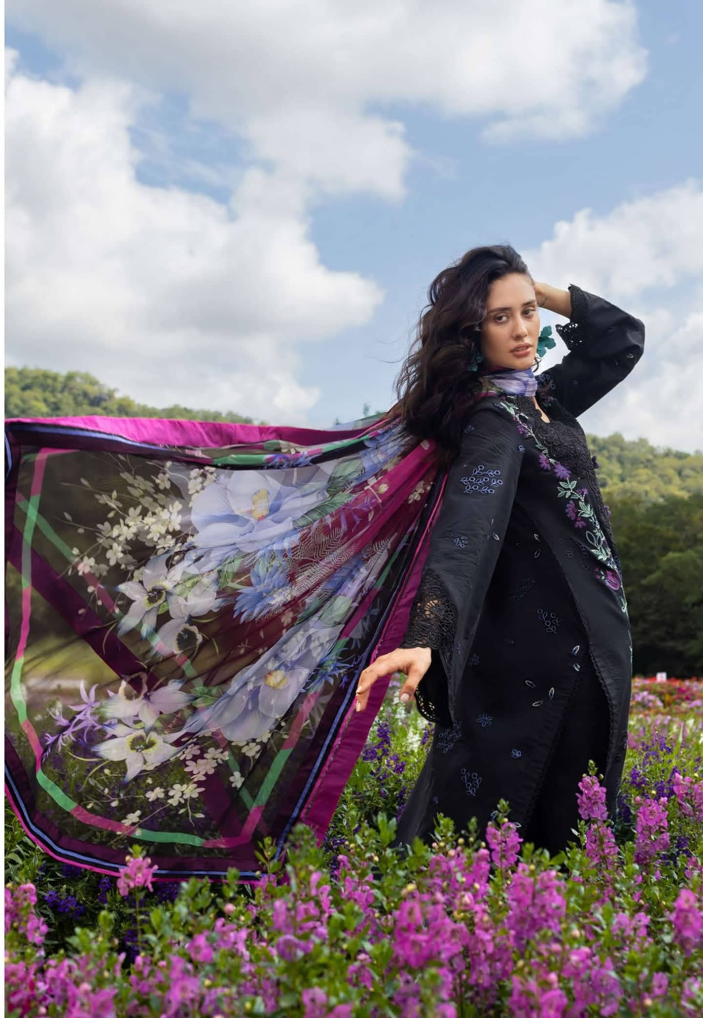 Mushq Hemline 26/Garden Lullaby