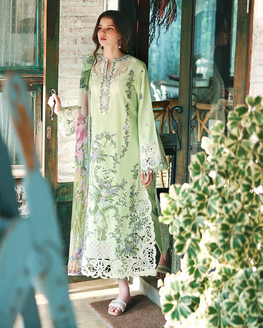 Mushq Hemline 26/Vol 2/Verdant Bloom/Grape Green/Chiffon Dupatta