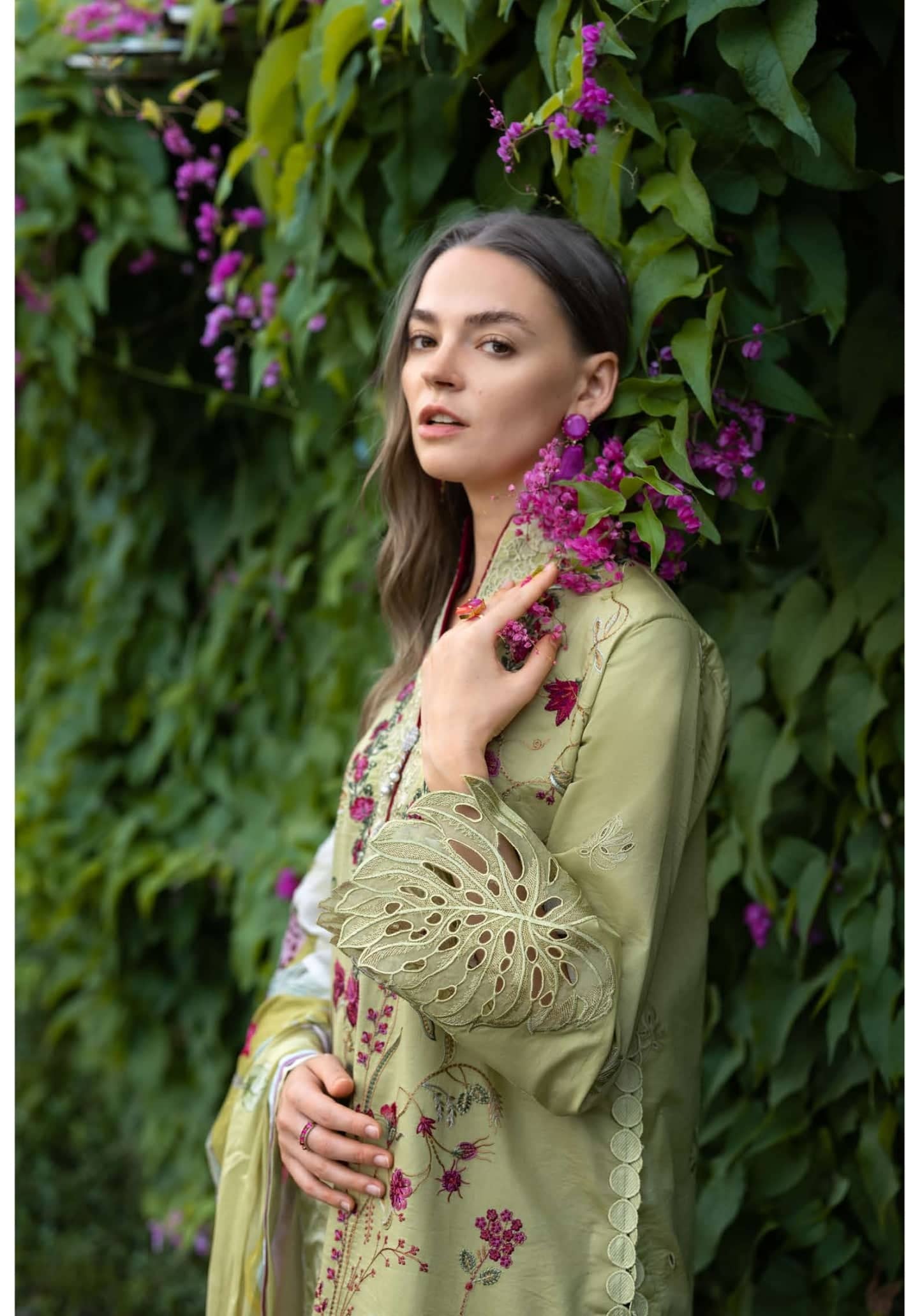 img_mushq_hemline_23_awwal_boutique