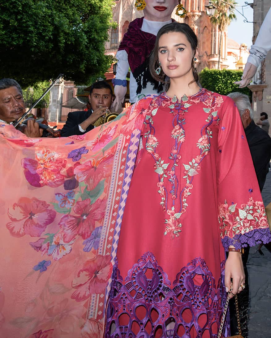 Mushq Hemline Odyssey 26/Nicolas