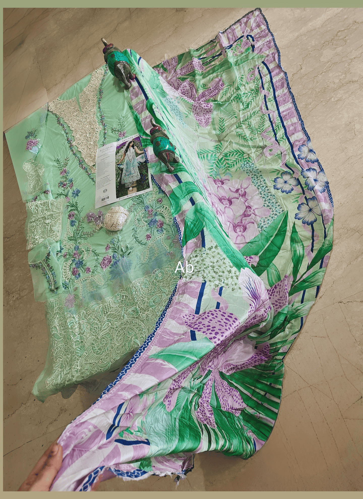 Open Pic/Mushq Hemline 26/Hummingbird Haven/Silk Dupatta/Mint Green