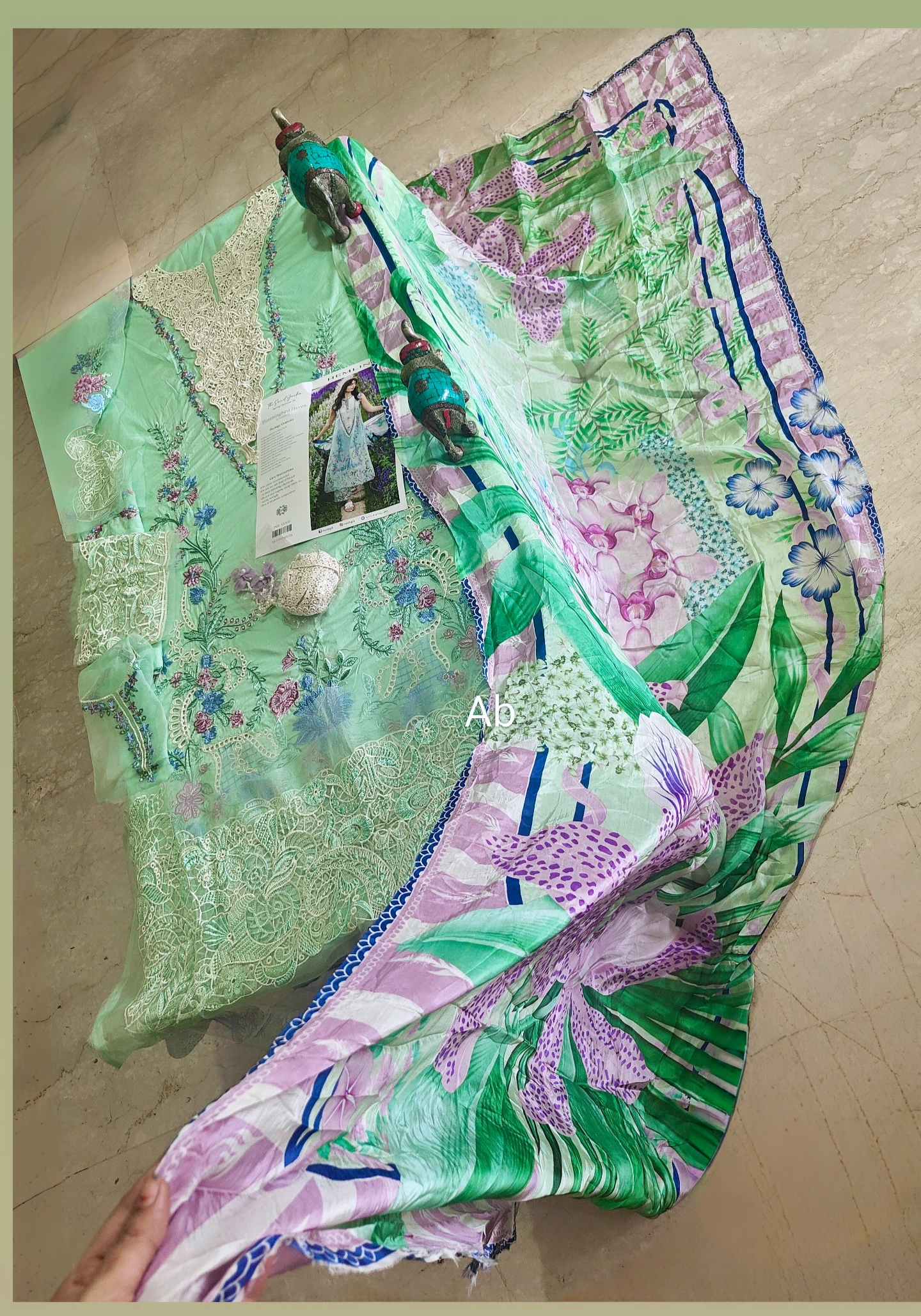 Open Pic/Mushq Hemline 26/Hummingbird Haven/Silk Dupatta/Mint Green