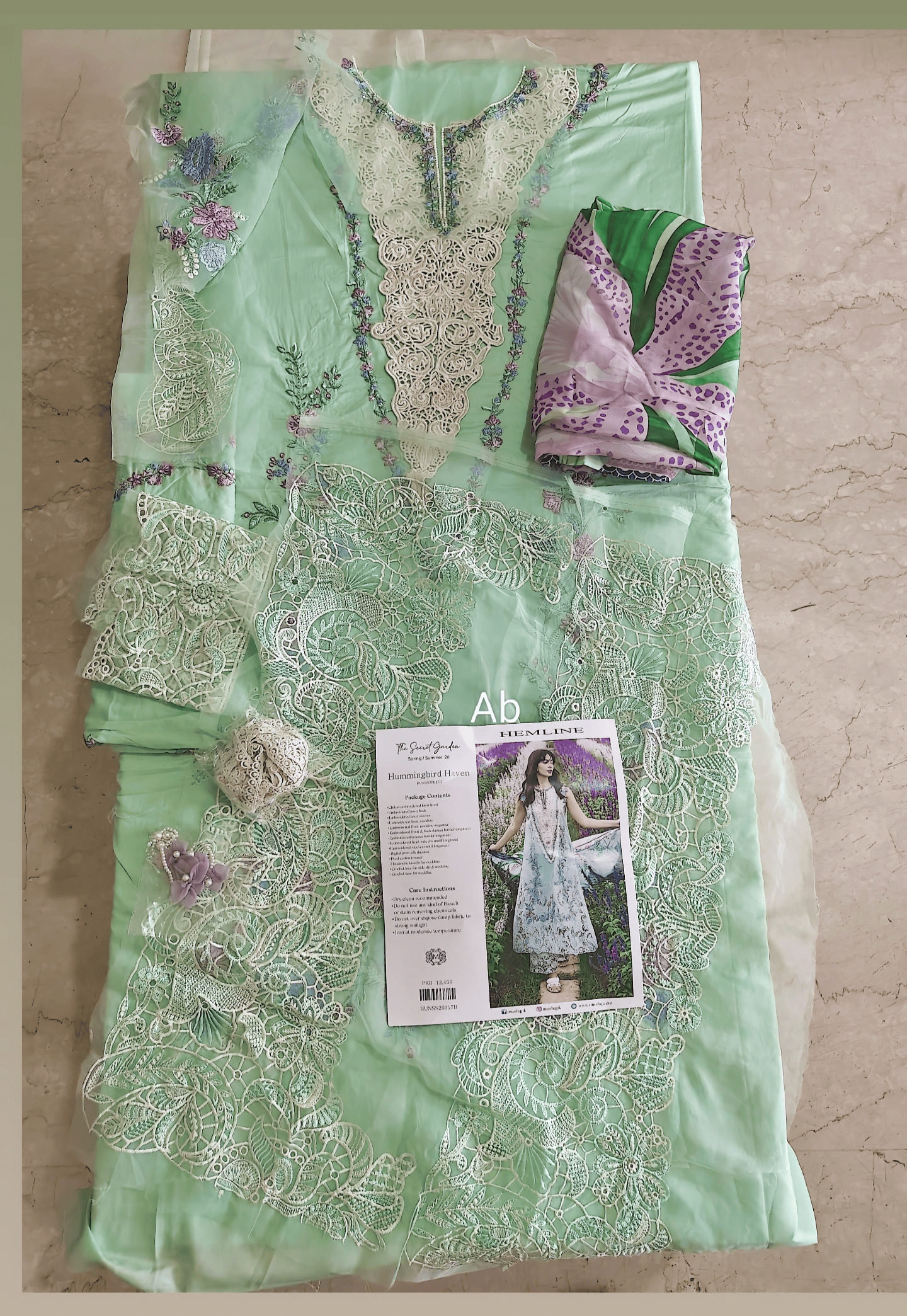 Open Pic/Mushq Hemline 26/Hummingbird Haven/Silk Dupatta/Mint Green