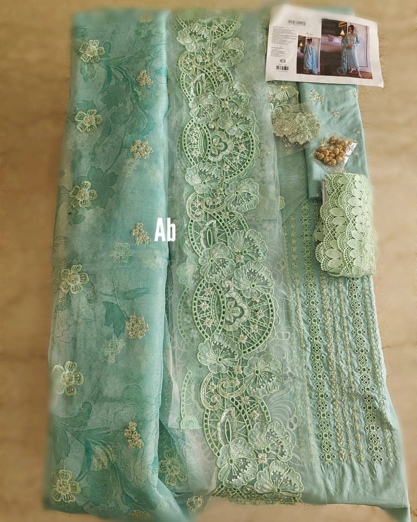 img_mushq_orient_express_awwal_boutique