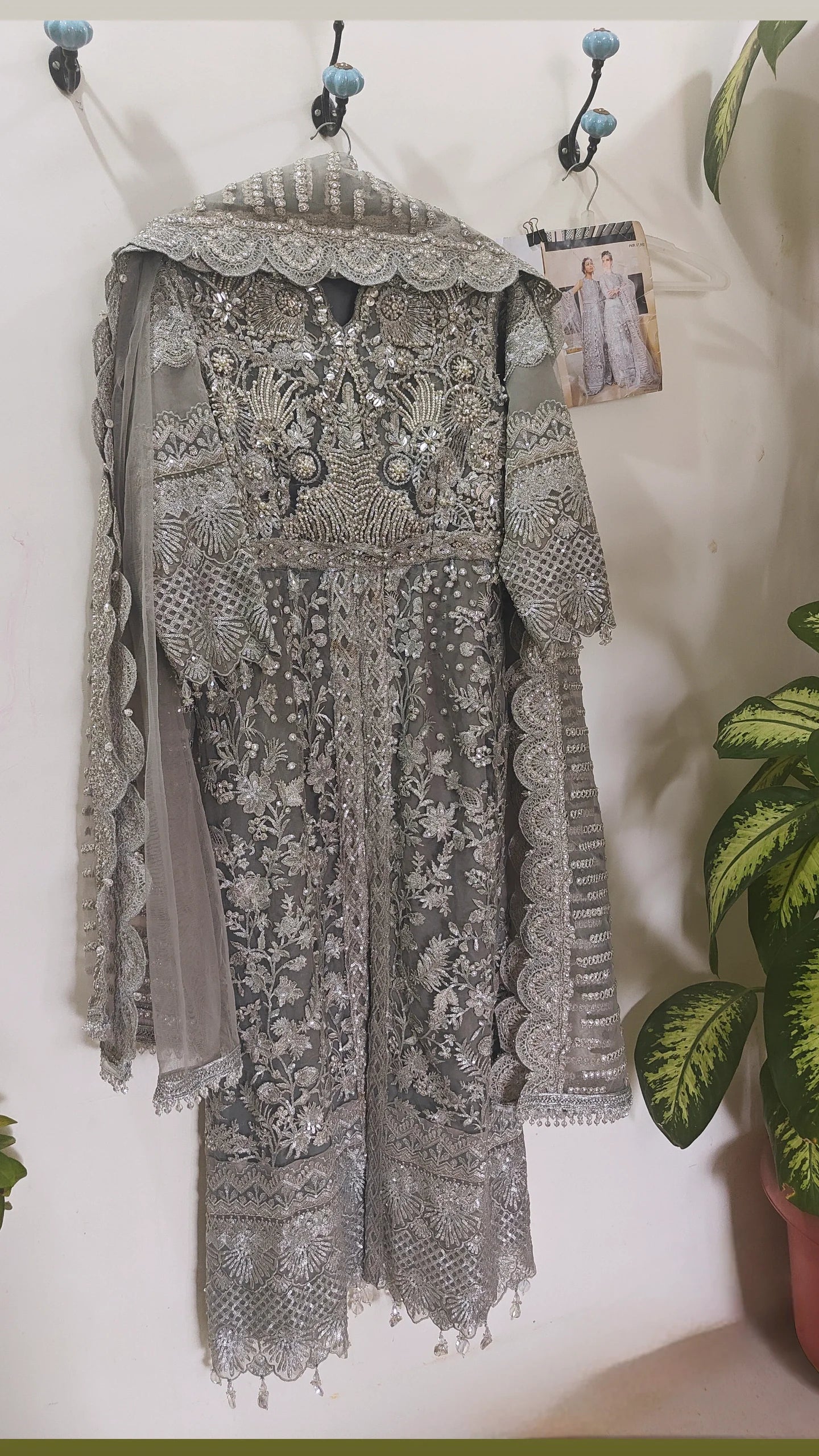 img_mushq_ready_to_wear_awwal_boutique