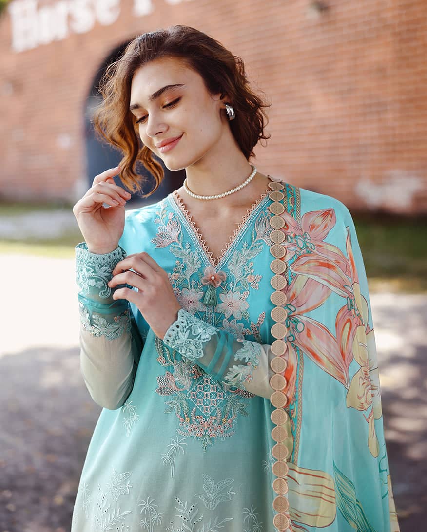 Mushq Solace Luxury 26/Whispered Dawn/Blue & Pink