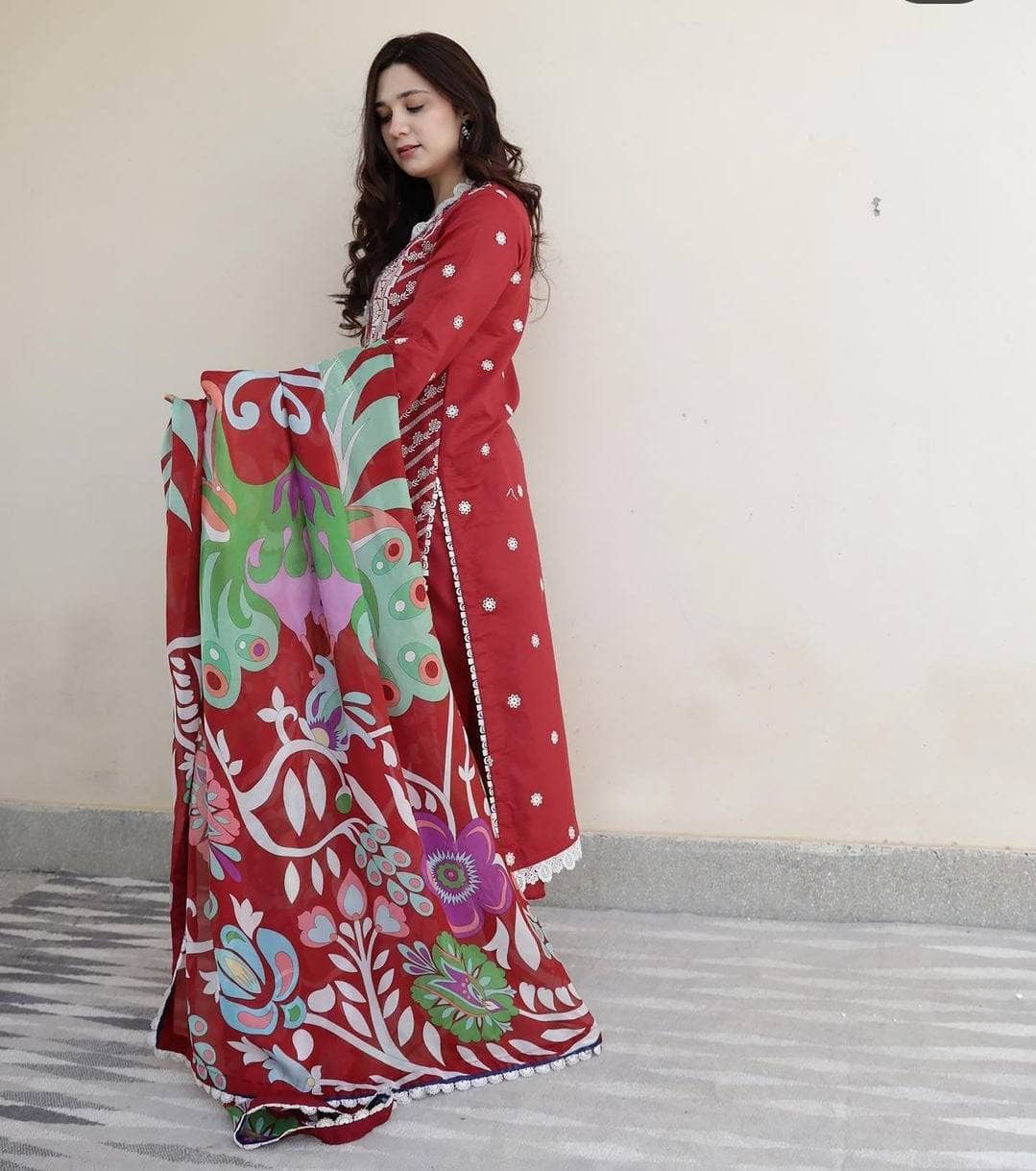 img_mushq_hemline_awwal_boutique