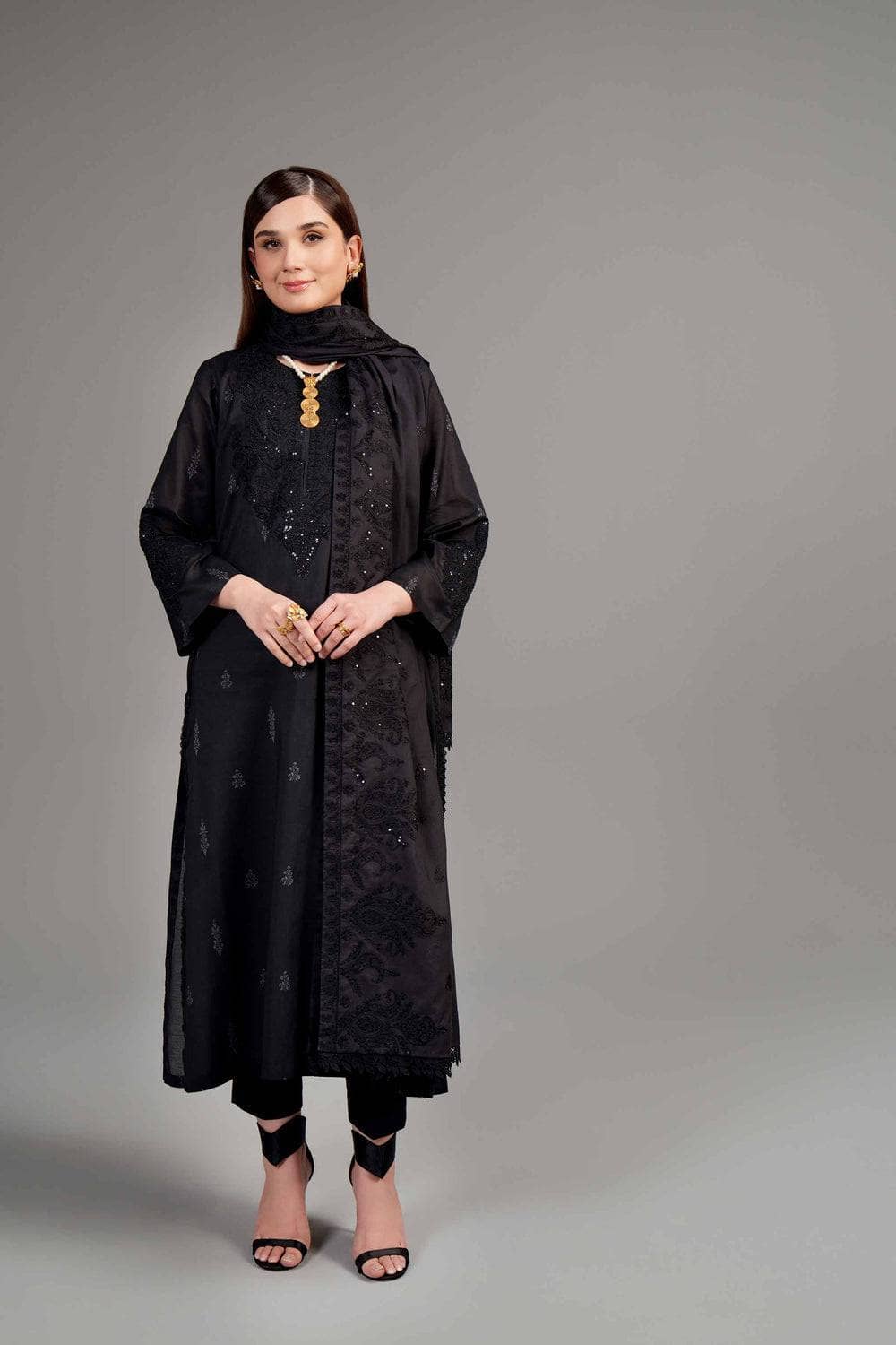img_nishat_lawn_awwal_boutique