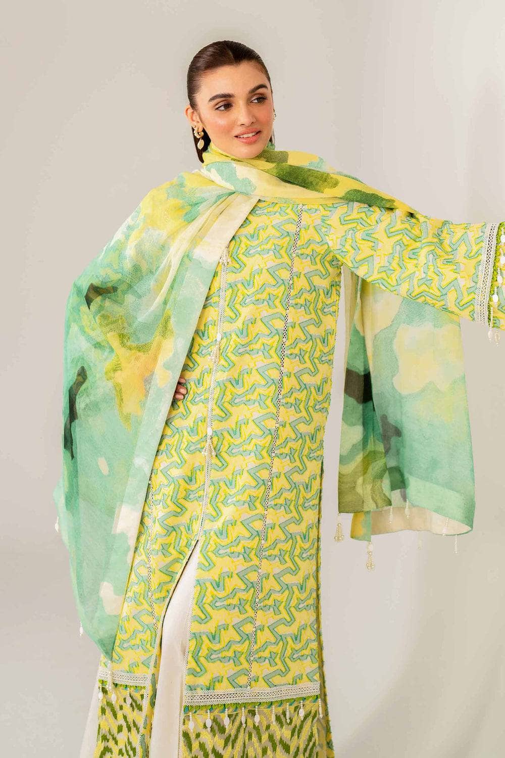Nishat Cross Season Edit/Jacquard Embroidered Suit - 42501092/Green Off White