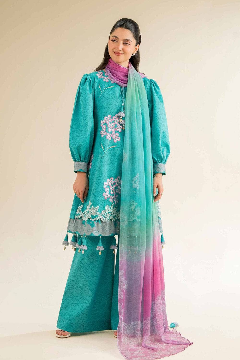 img_nishat_cross_season_edit_awwal_boutique