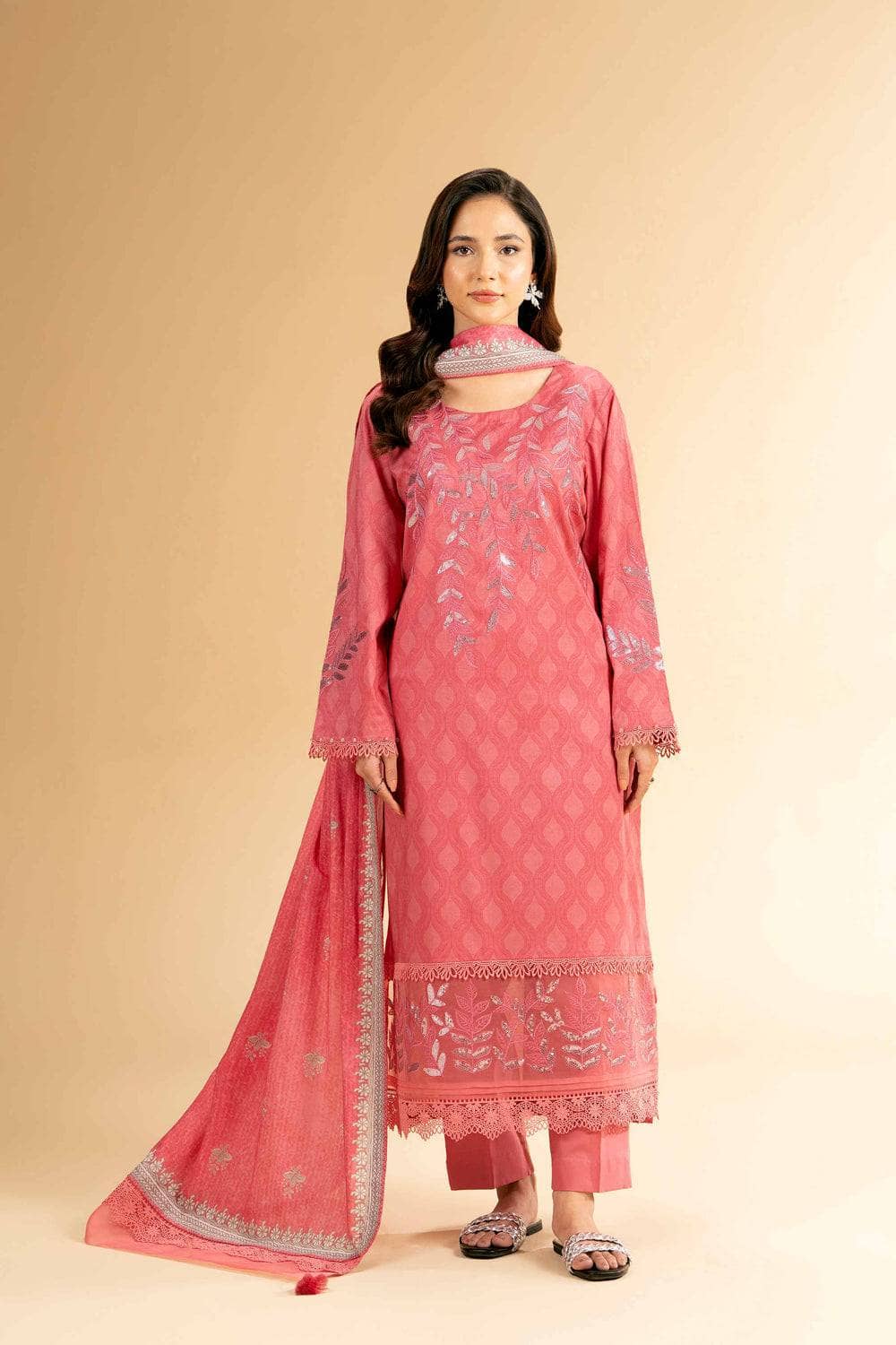 img_nishat_lawn_awwal_boutique