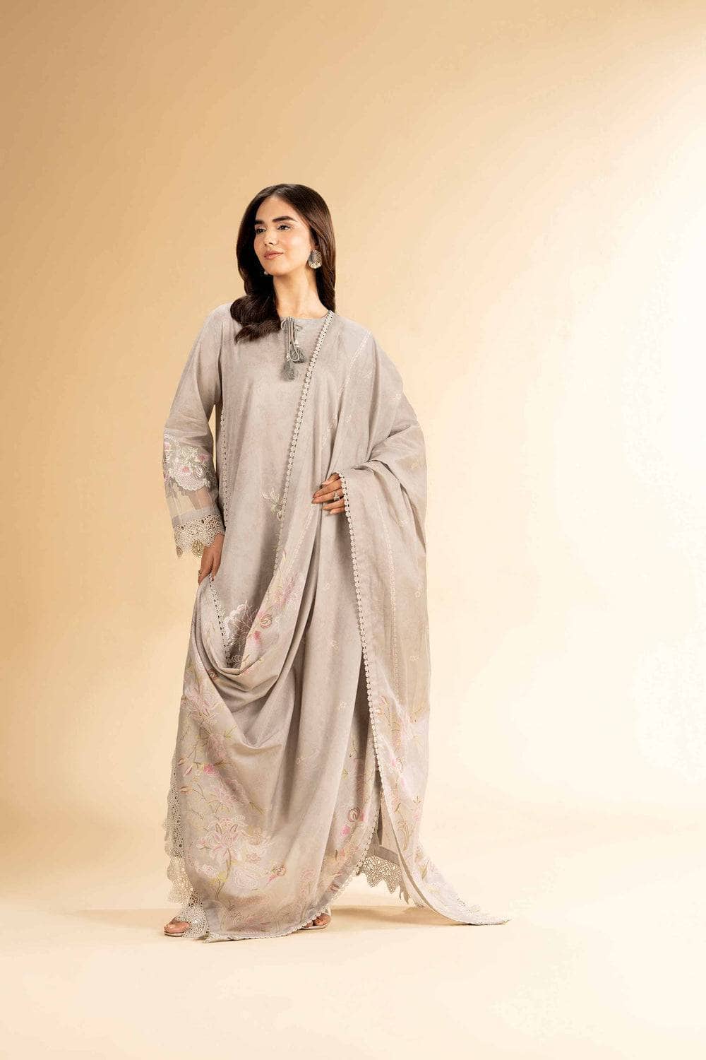 img_nishat_lawn_awwal_boutique