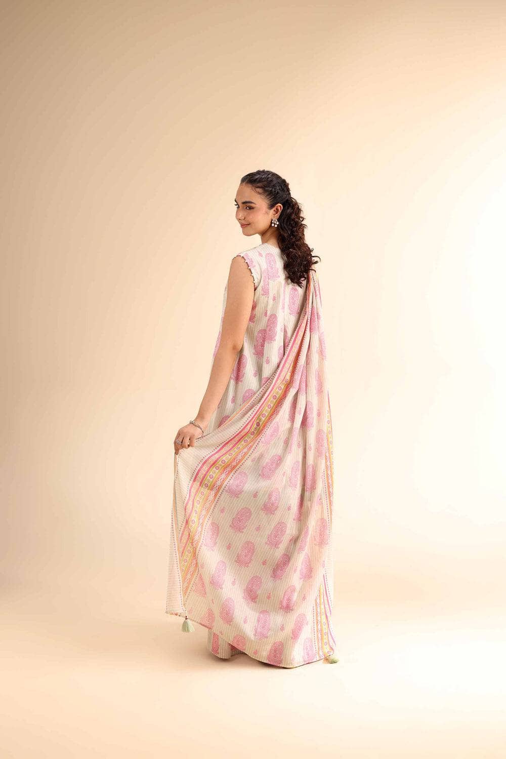 img_nishat_lawn_awwal_boutique