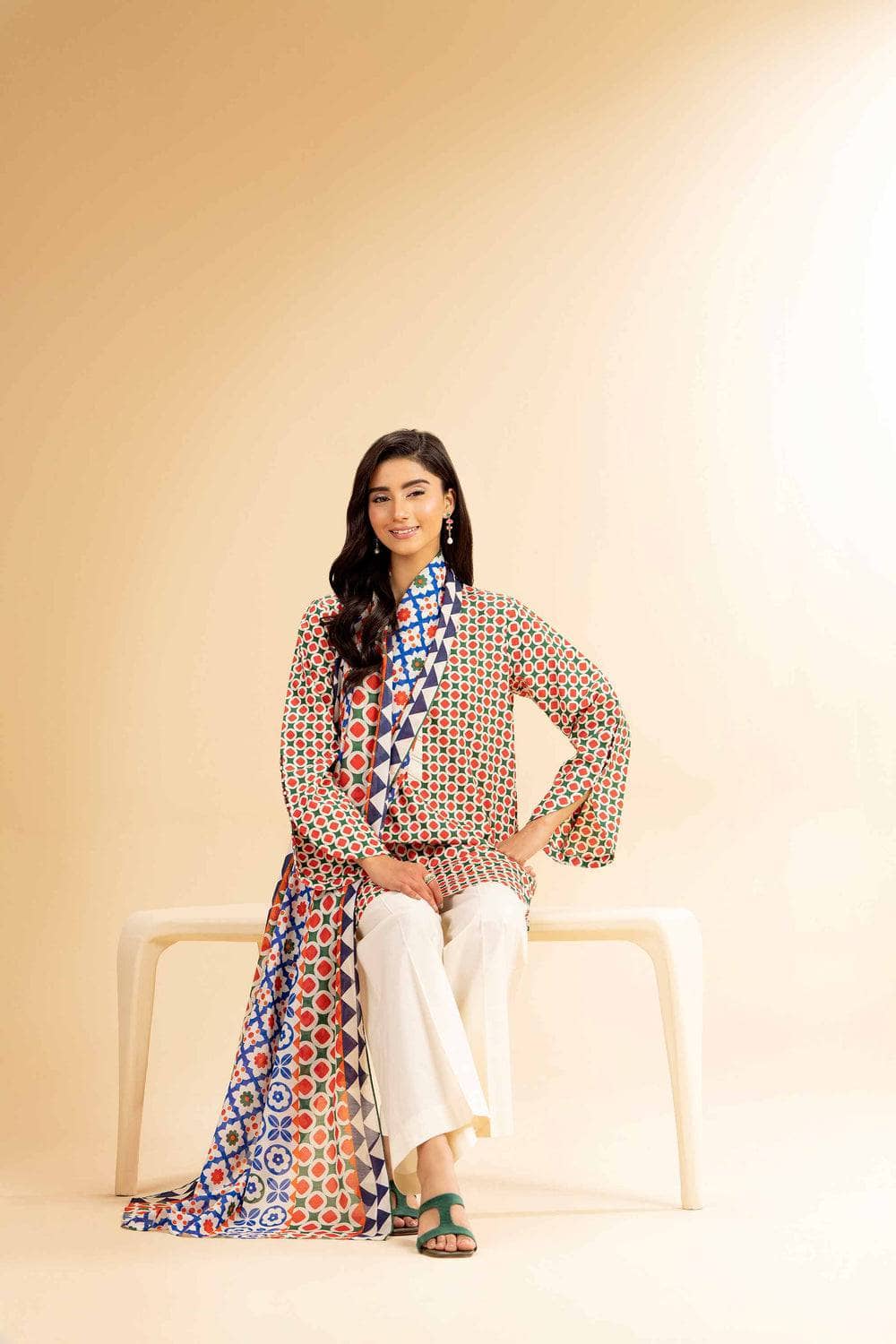 img_nishat_lawn_awwal_boutique