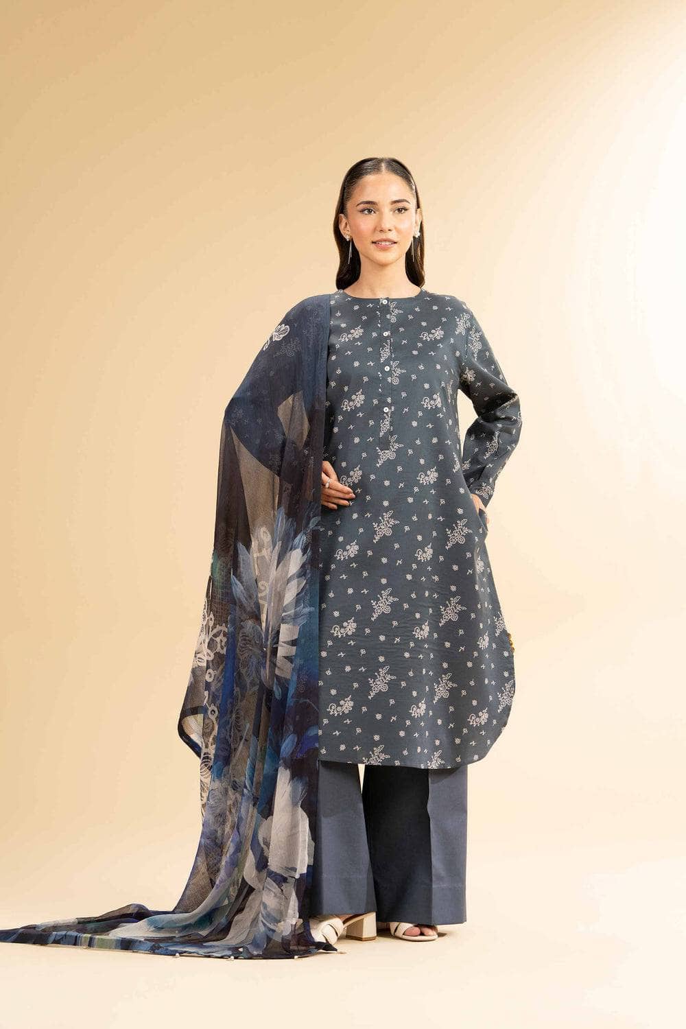 img_nishat_lawn_awwal_boutique