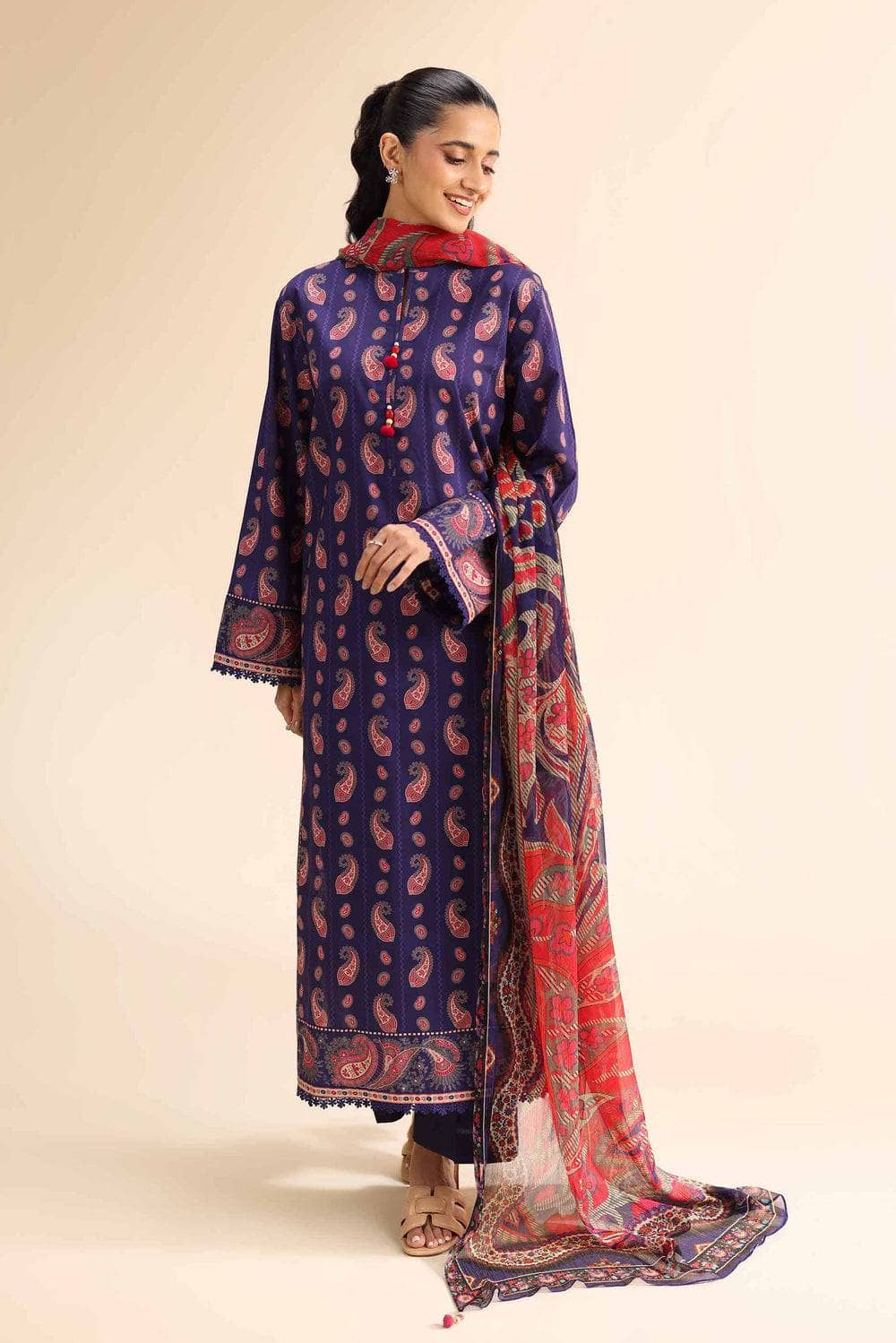 img_nishat_lawn_awwal_boutique