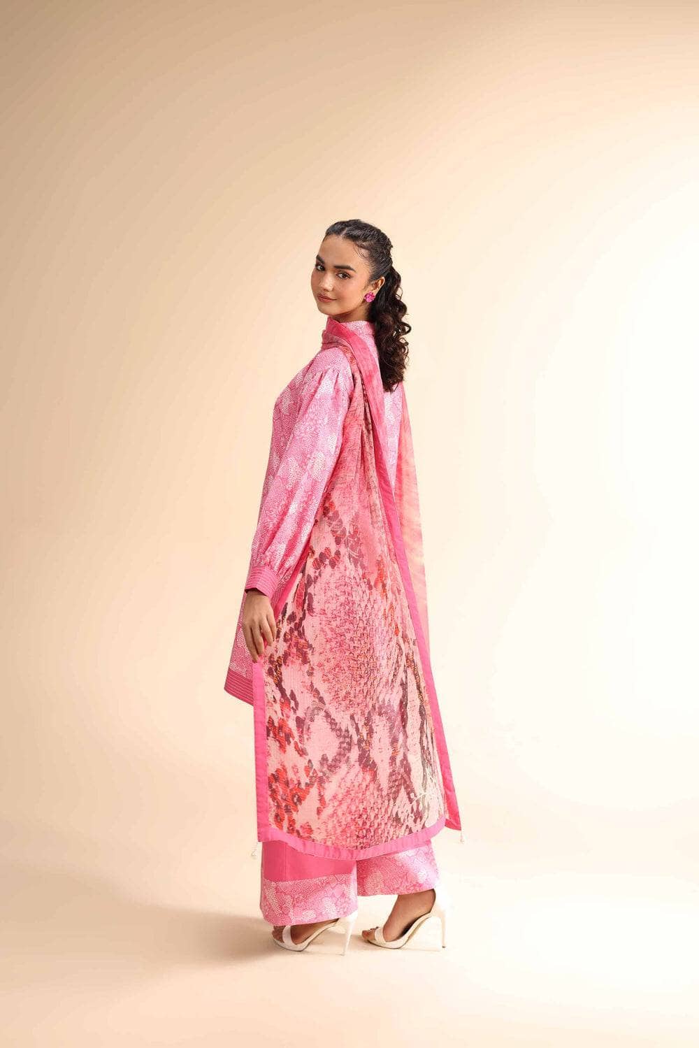 img_nishat_lawn_awwal_boutique