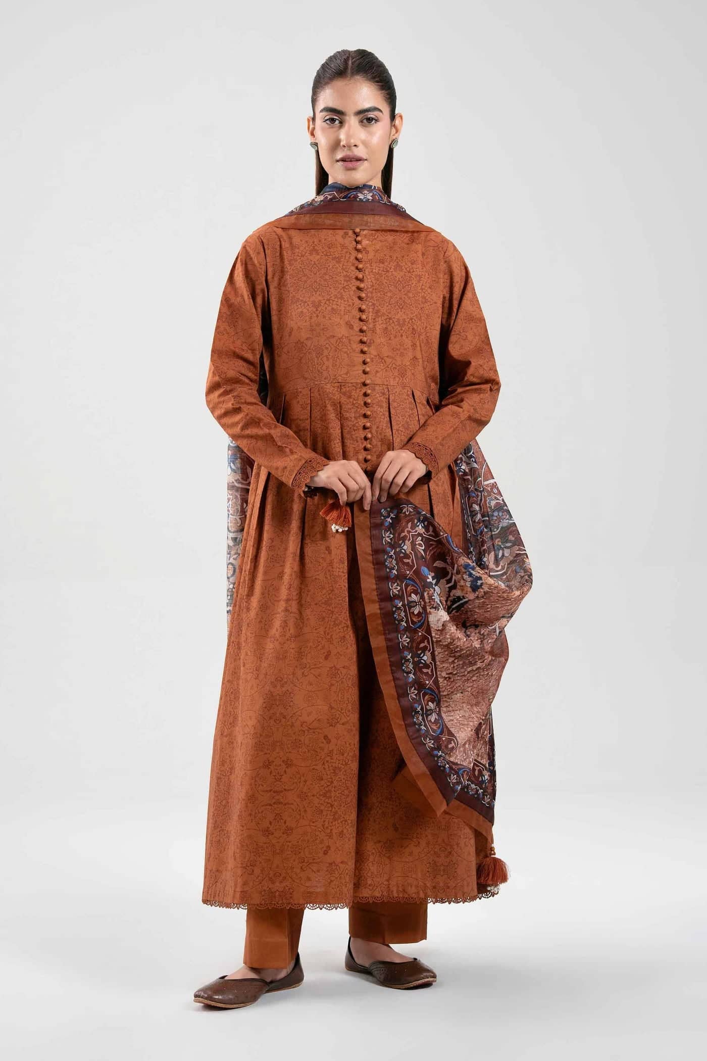 img_nishat_eid_lawn_26_awwal_boutique