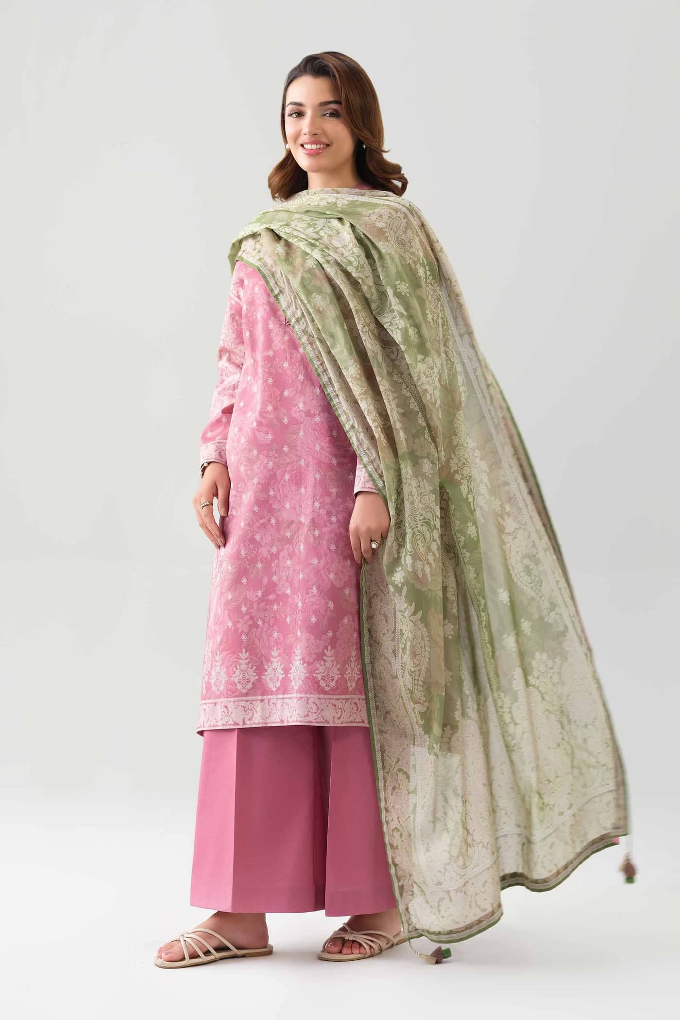 img_nishat_eid_lawn_26_awwal_boutique