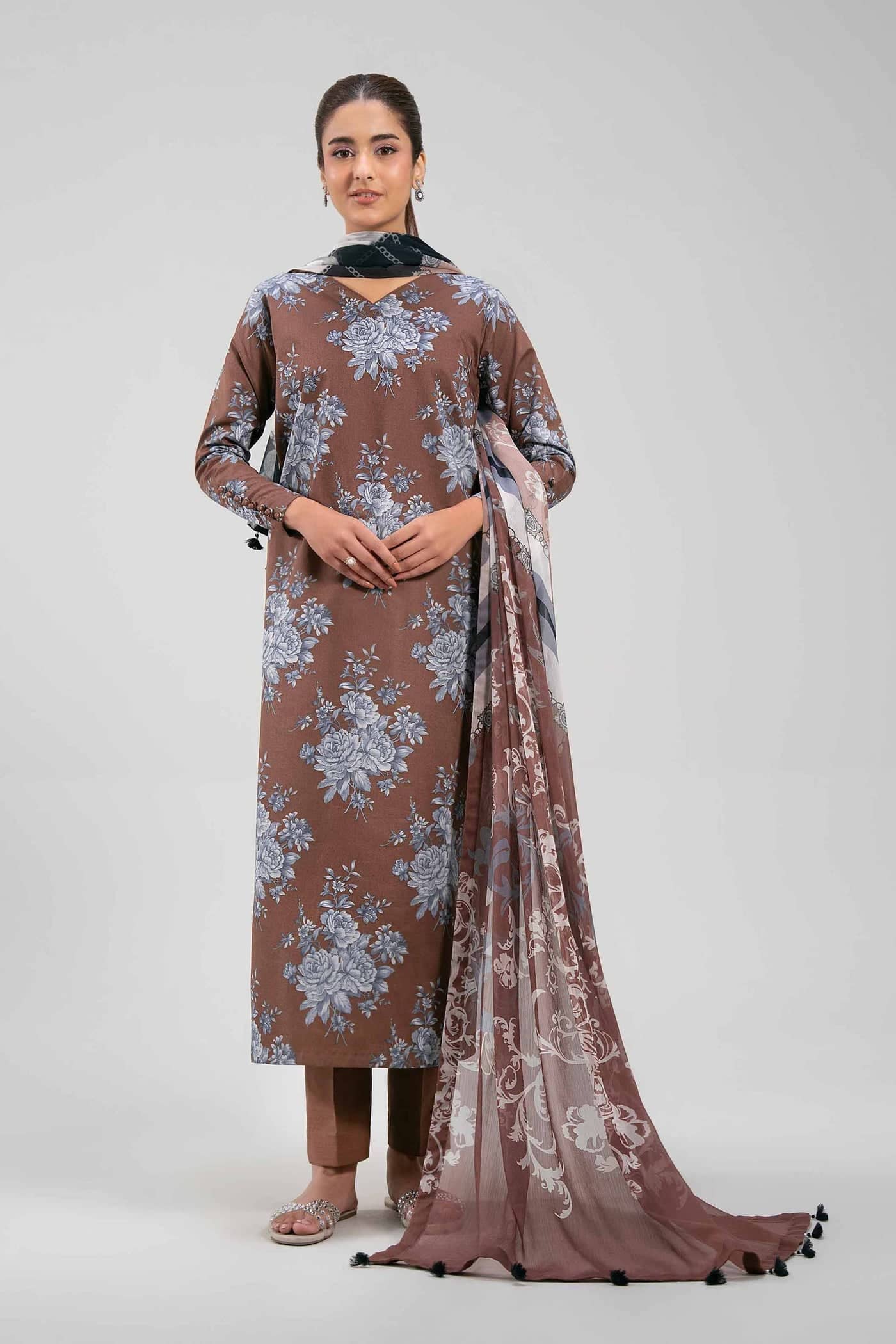 img_nishat_lawn_awwal_boutique