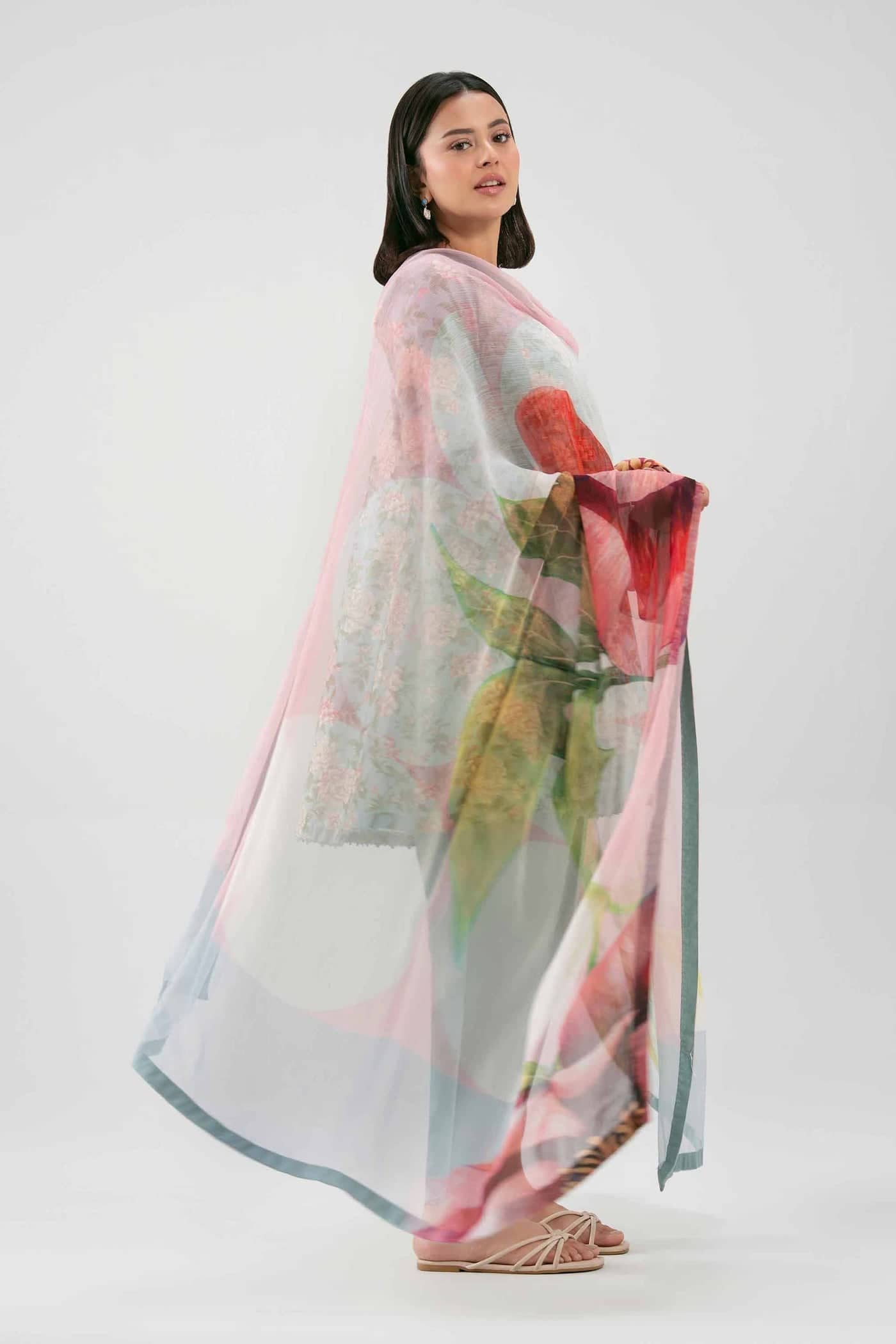 img_nishat_lawn_awwal_boutique