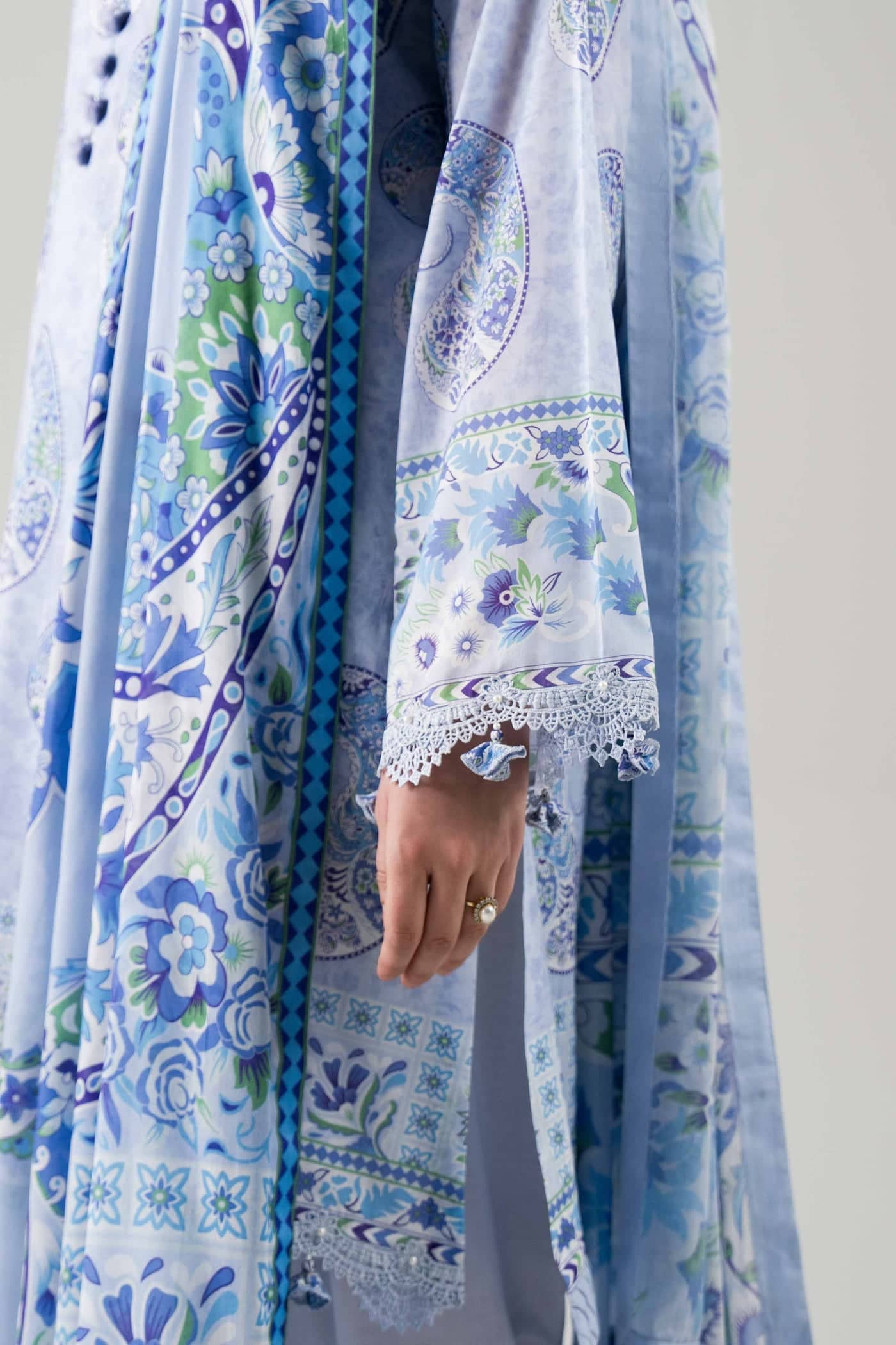 img_nishat_eid_launch_awwal_boutique
