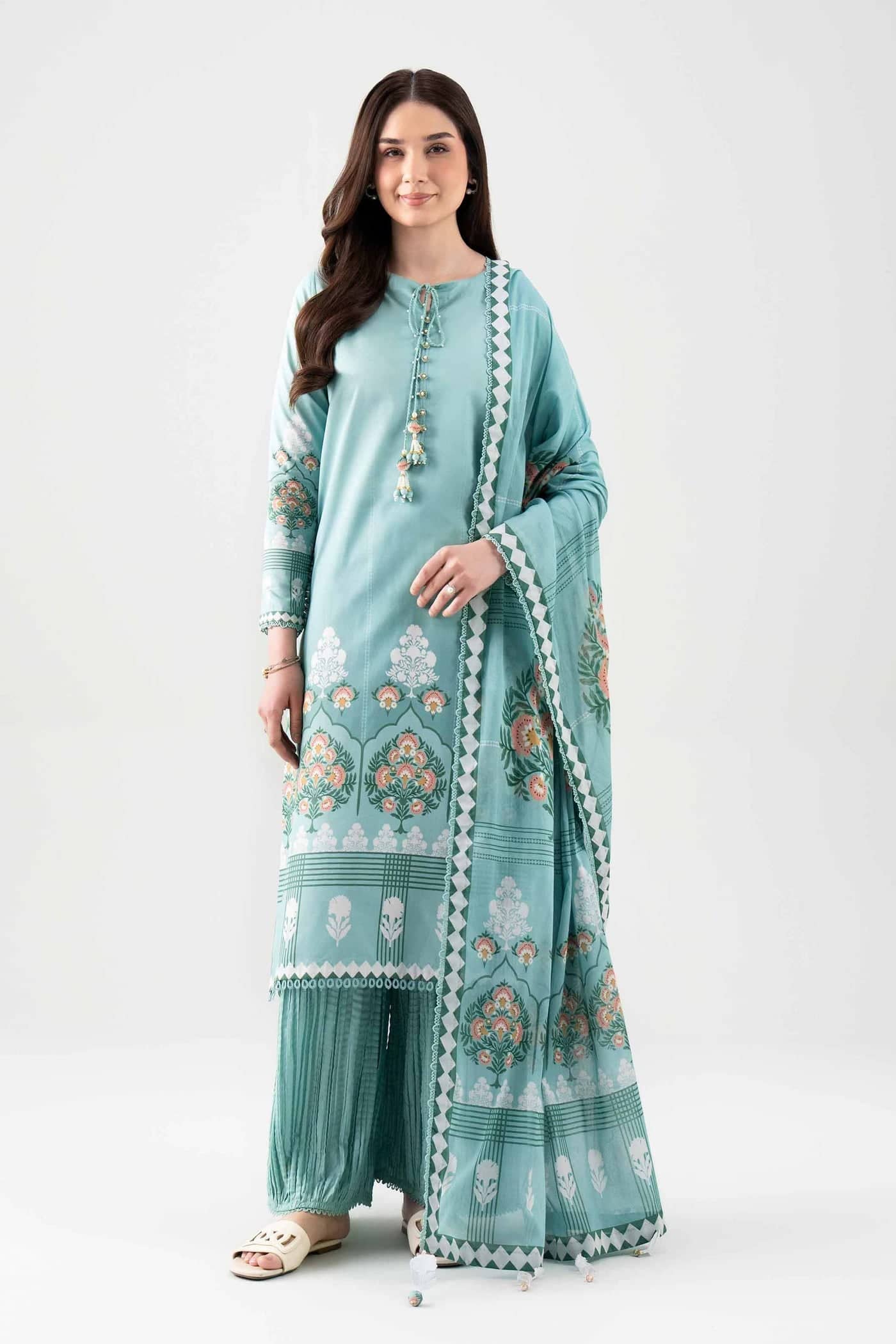 img_nishat_eid_launch_awwal_boutique