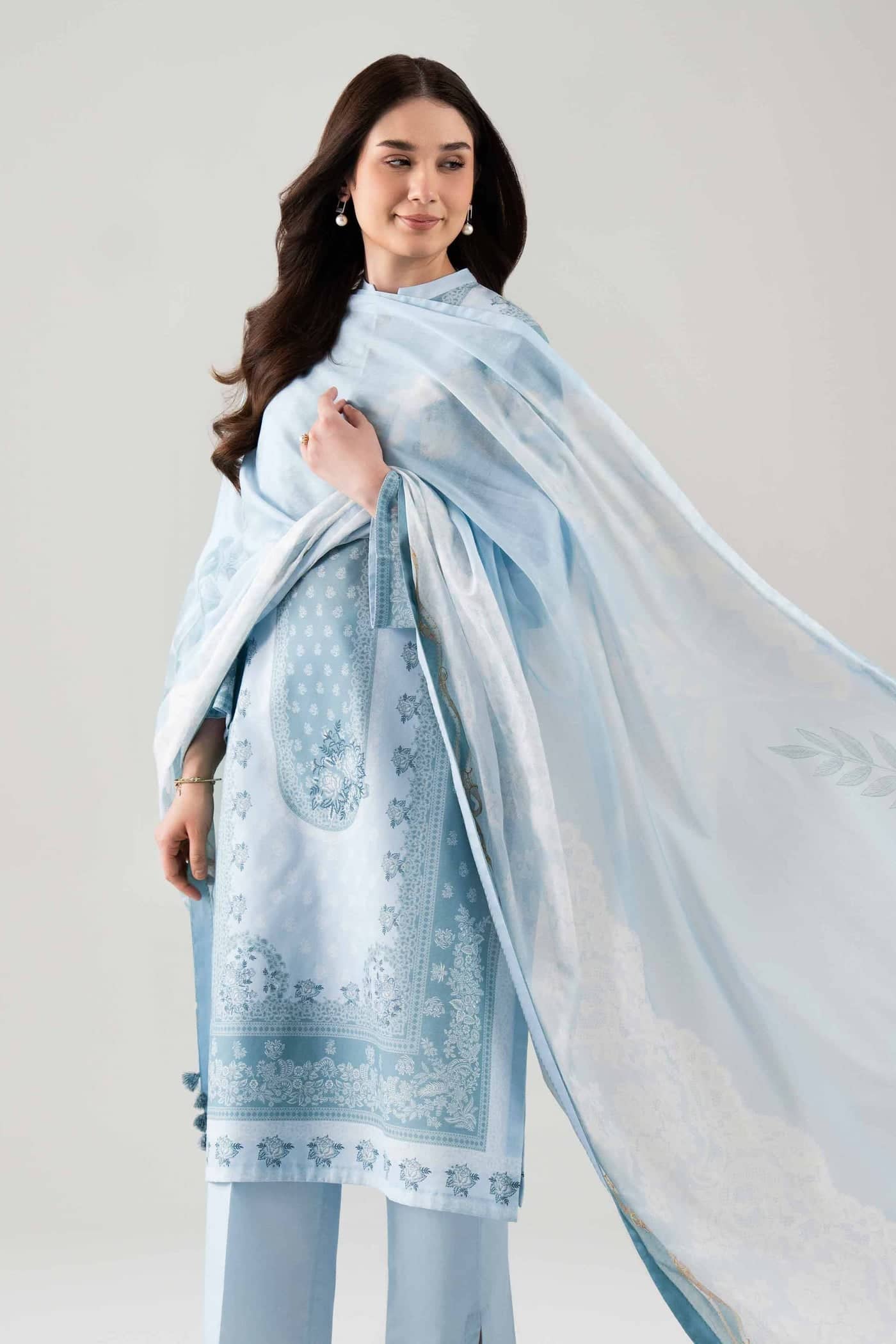 img_nishat_eid_lawn_awwal_boutique