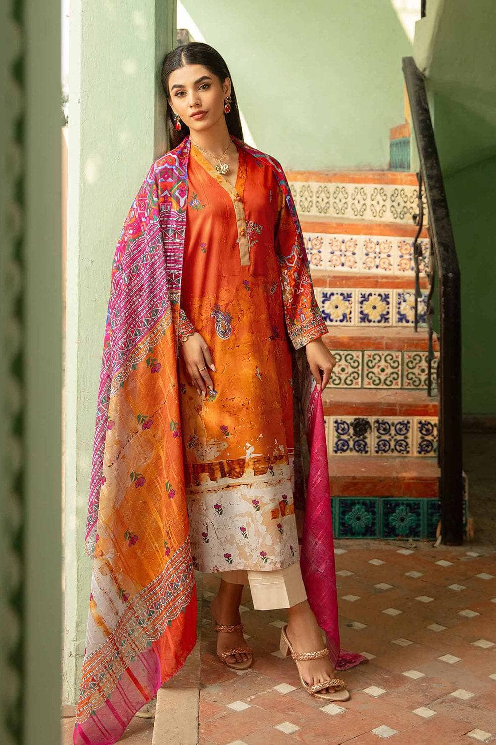 img_nishat_lawn_24_awwal_boutique