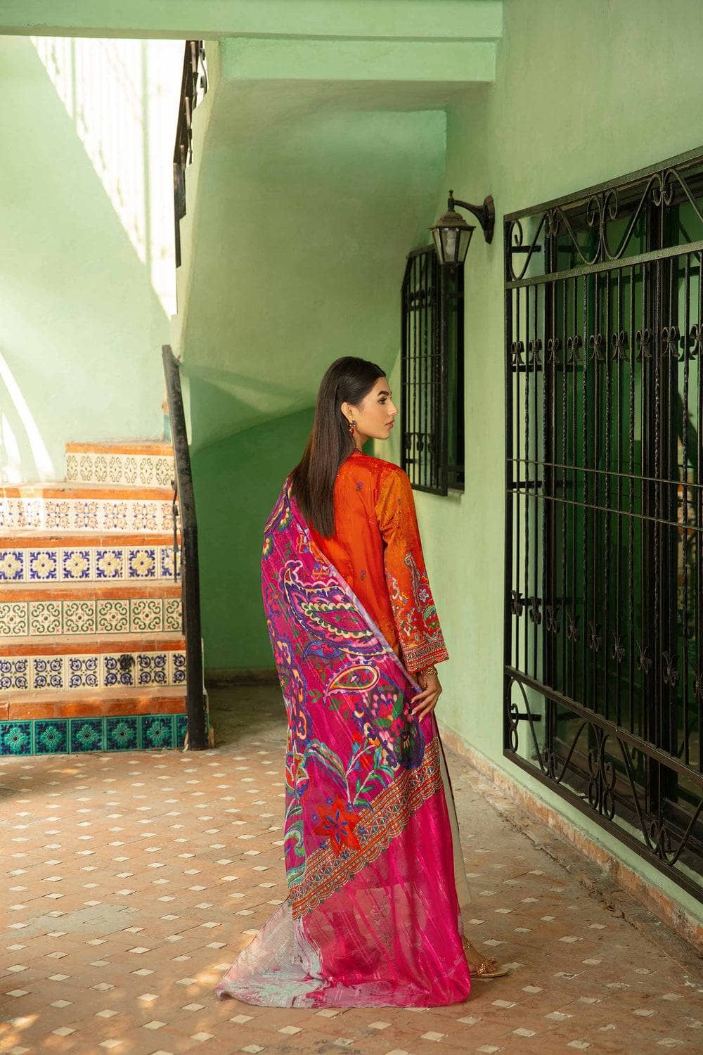img_nishat_lawn_24_awwal_boutique