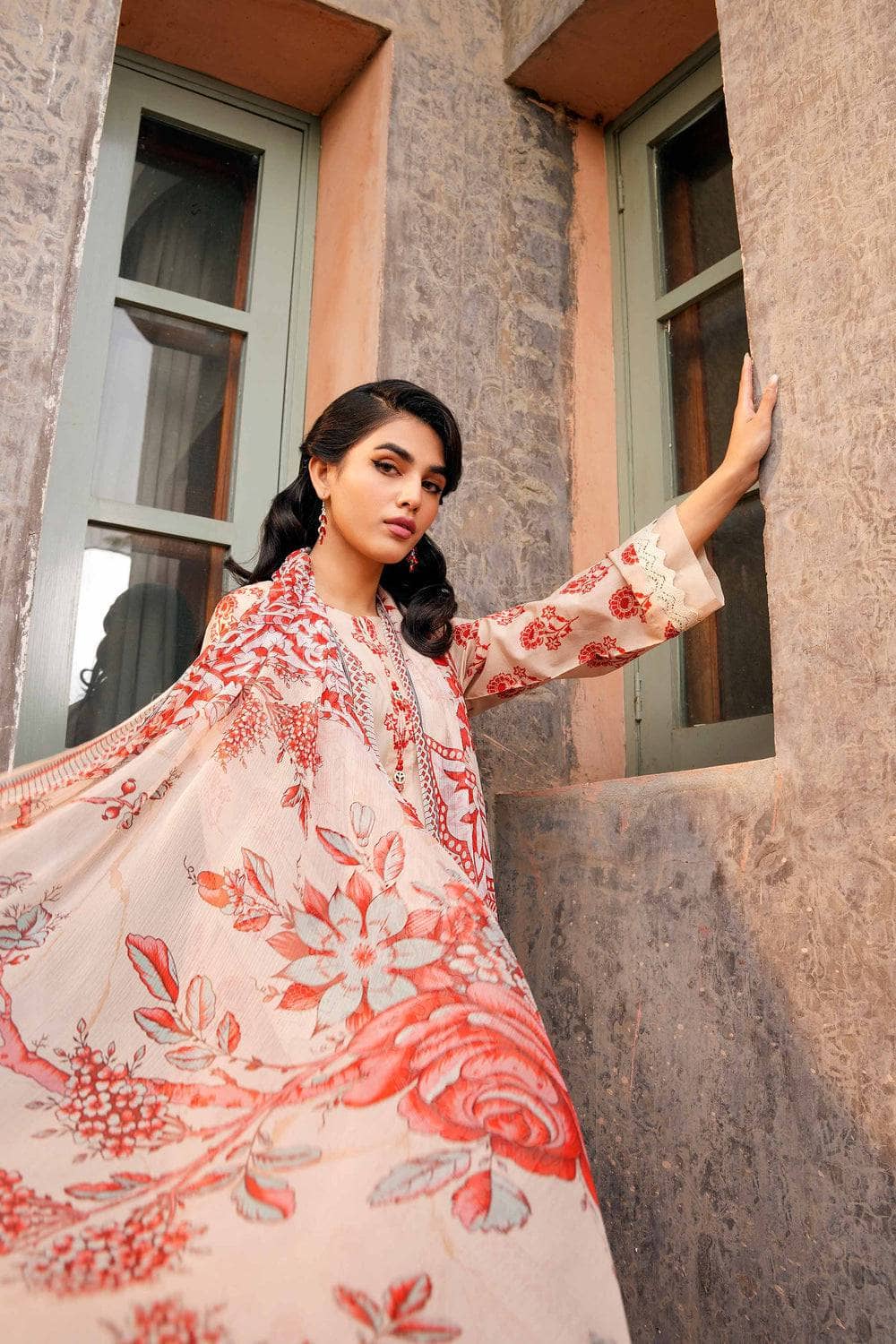 img_nishat_lawn_24_awwal_boutique