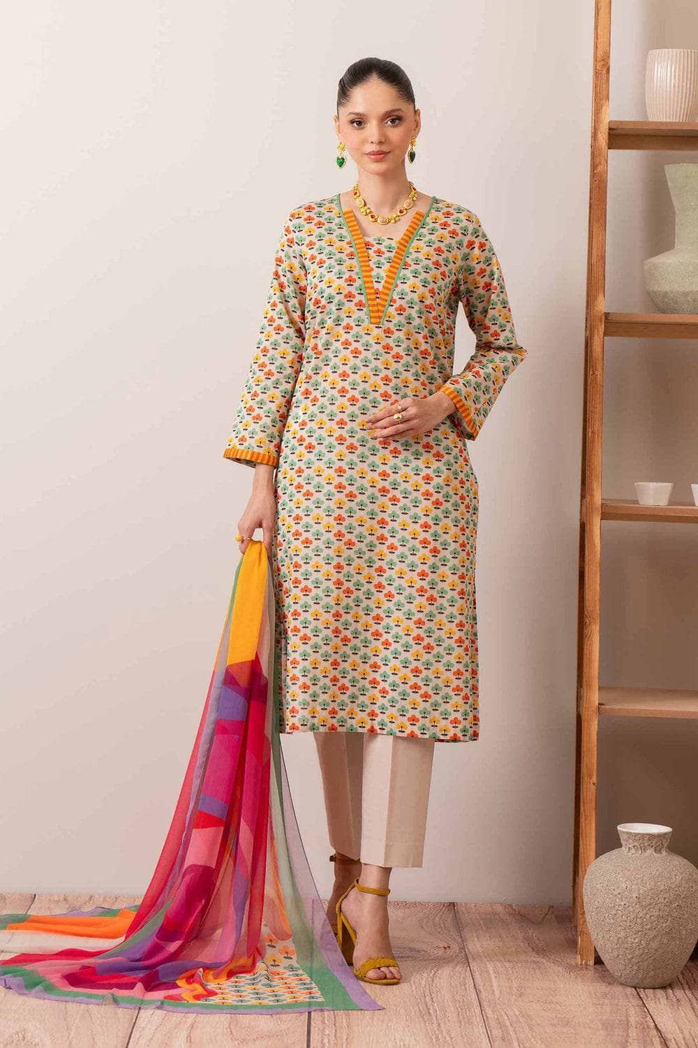 img_nishat_lawn_24_awwal_boutique