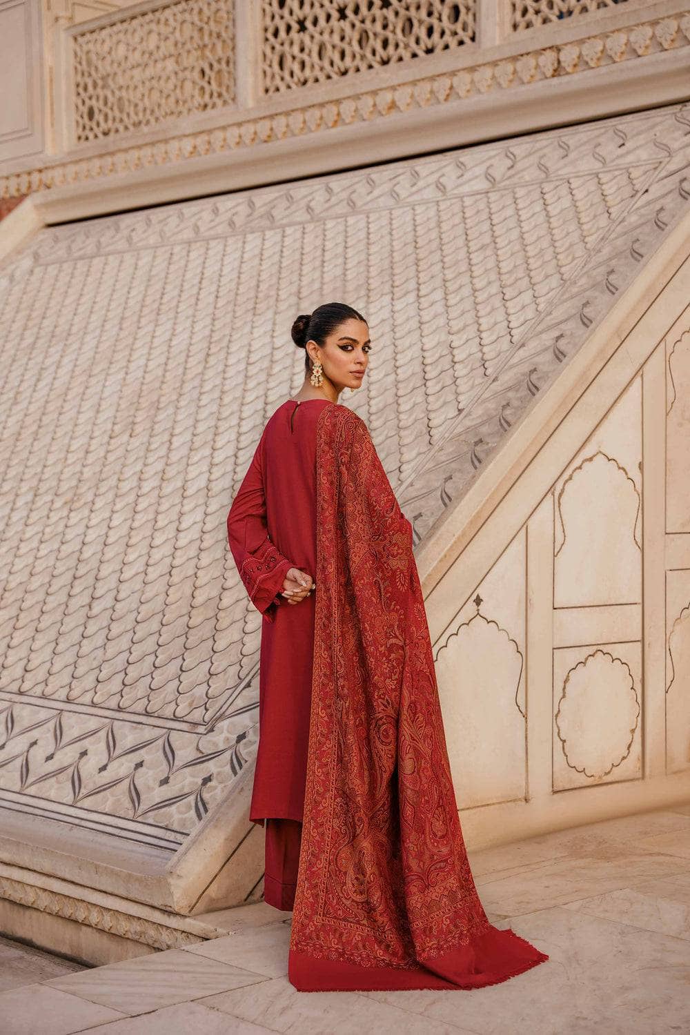 Nishat Winter 23/Karandi/Embroidered Suit -42206454