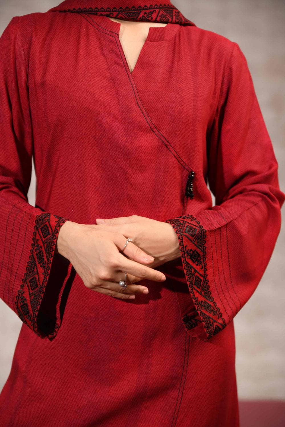 img_nishat_linen_awwal_boutique