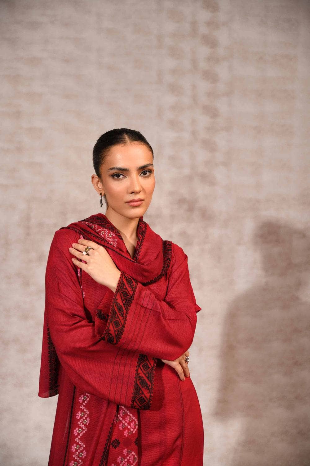 img_nishat_linen_awwal_boutique